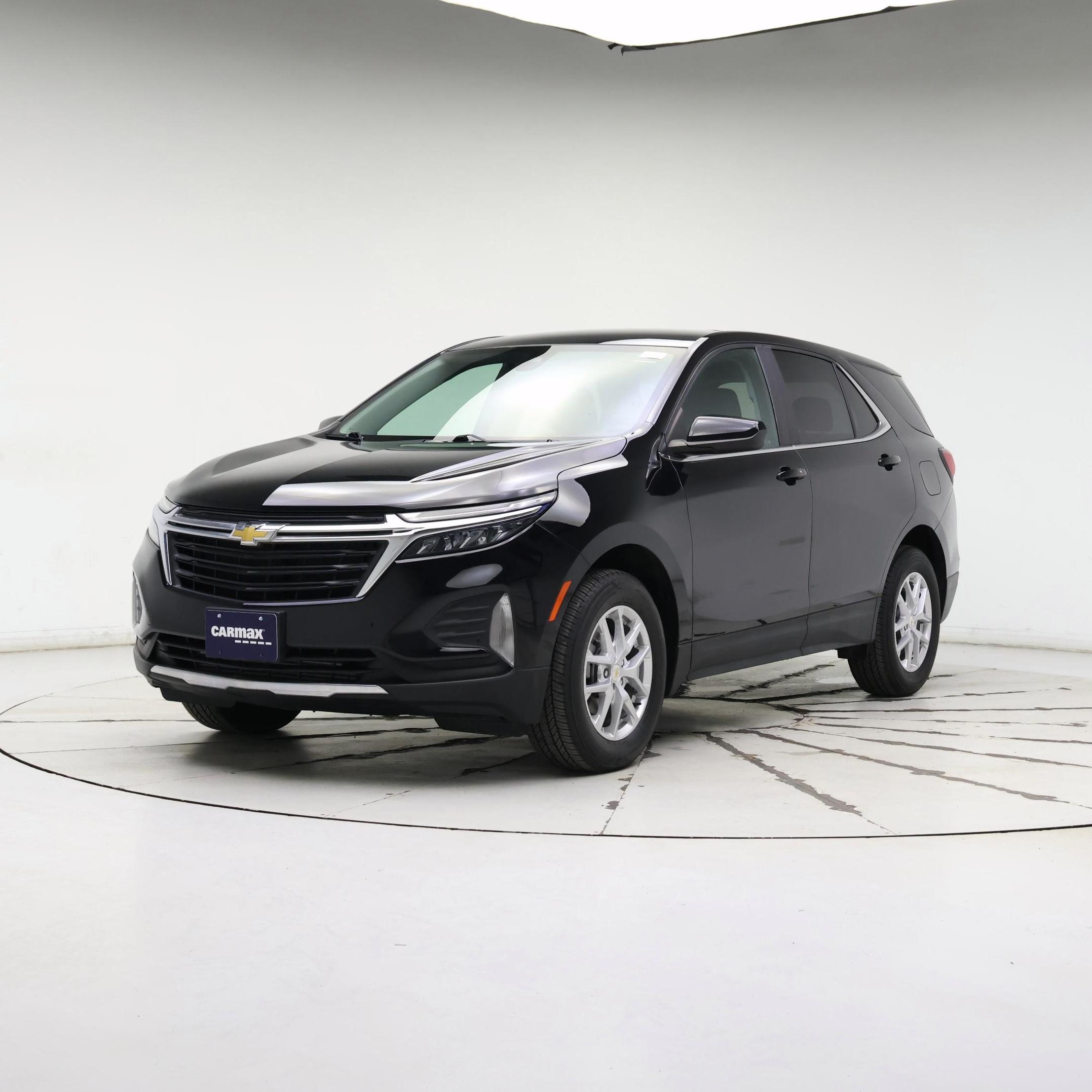 Thumbnail: 2022 Chevrolet Equinox - 4