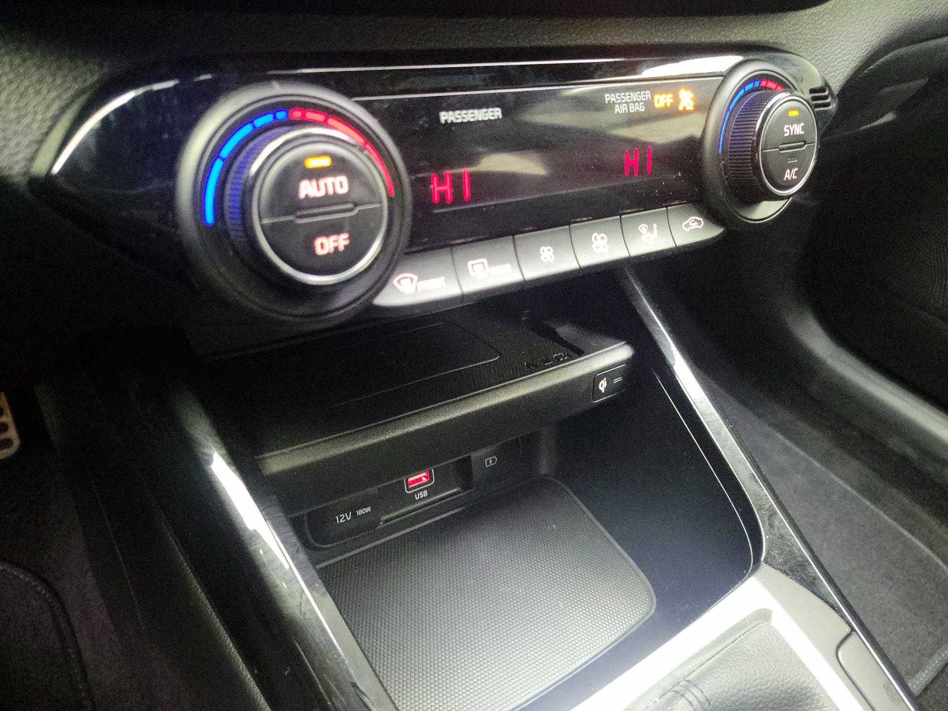 Thumbnail: 2024 Kia Forte - 17