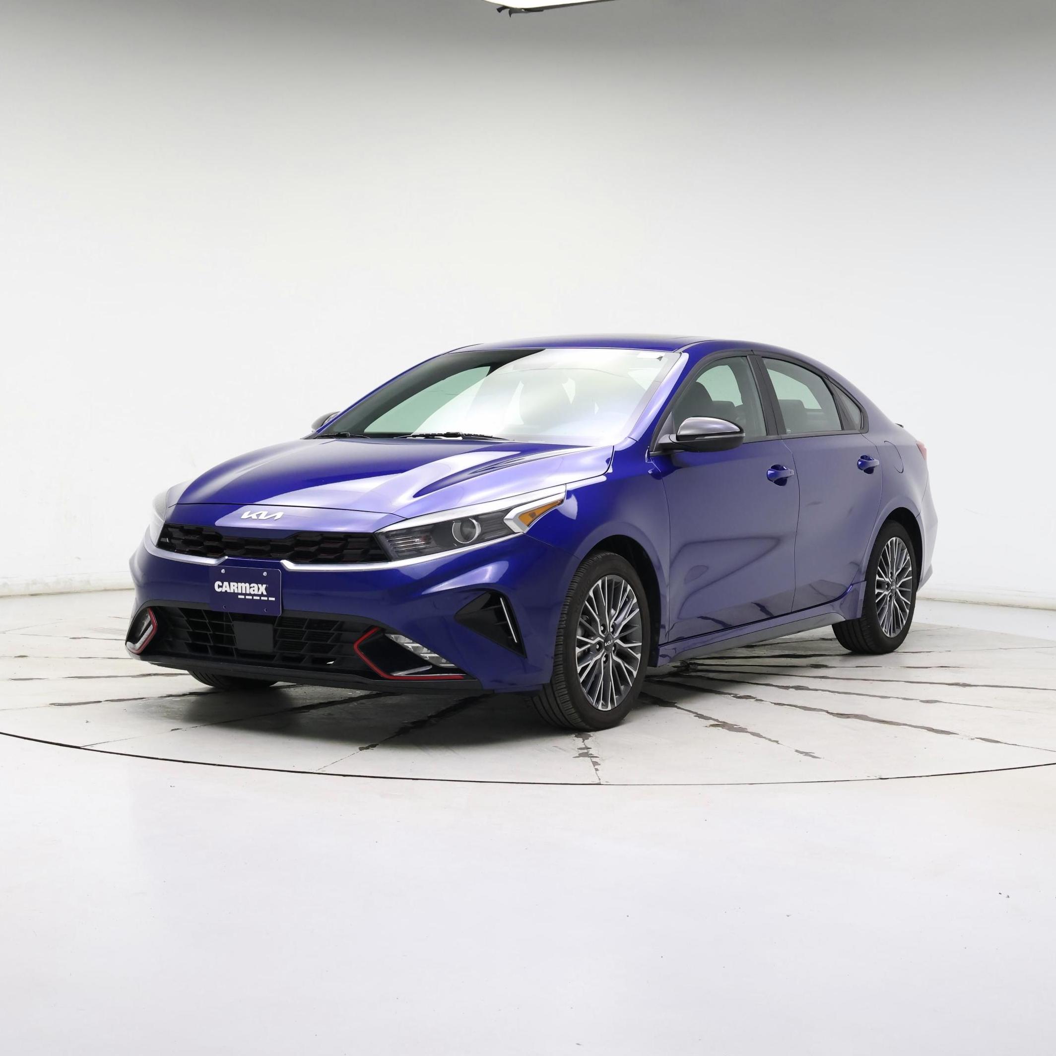 Thumbnail: 2024 Kia Forte - 4