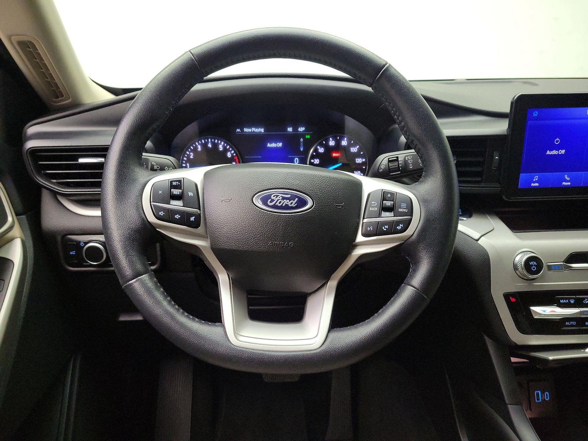 Thumbnail: 2023 Ford Explorer - 10