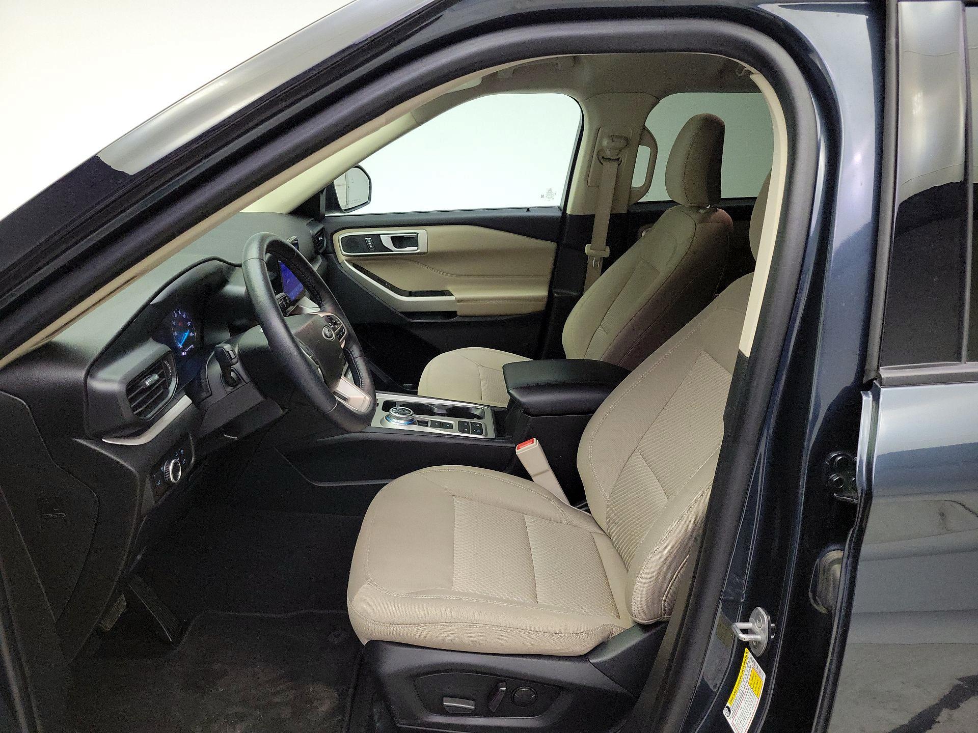 Thumbnail: 2023 Ford Explorer - 11