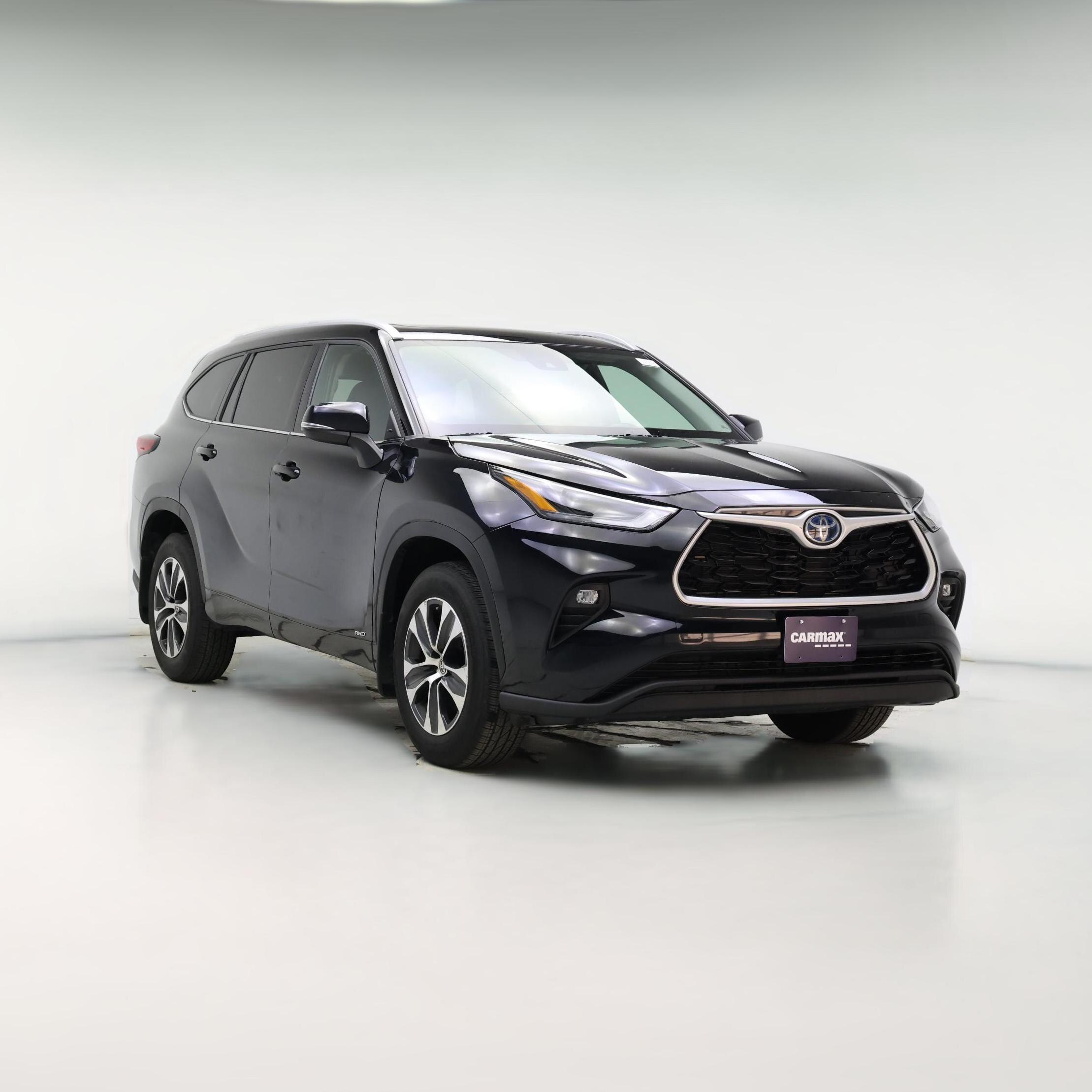 Thumbnail: 2022 Toyota Highlander - 1