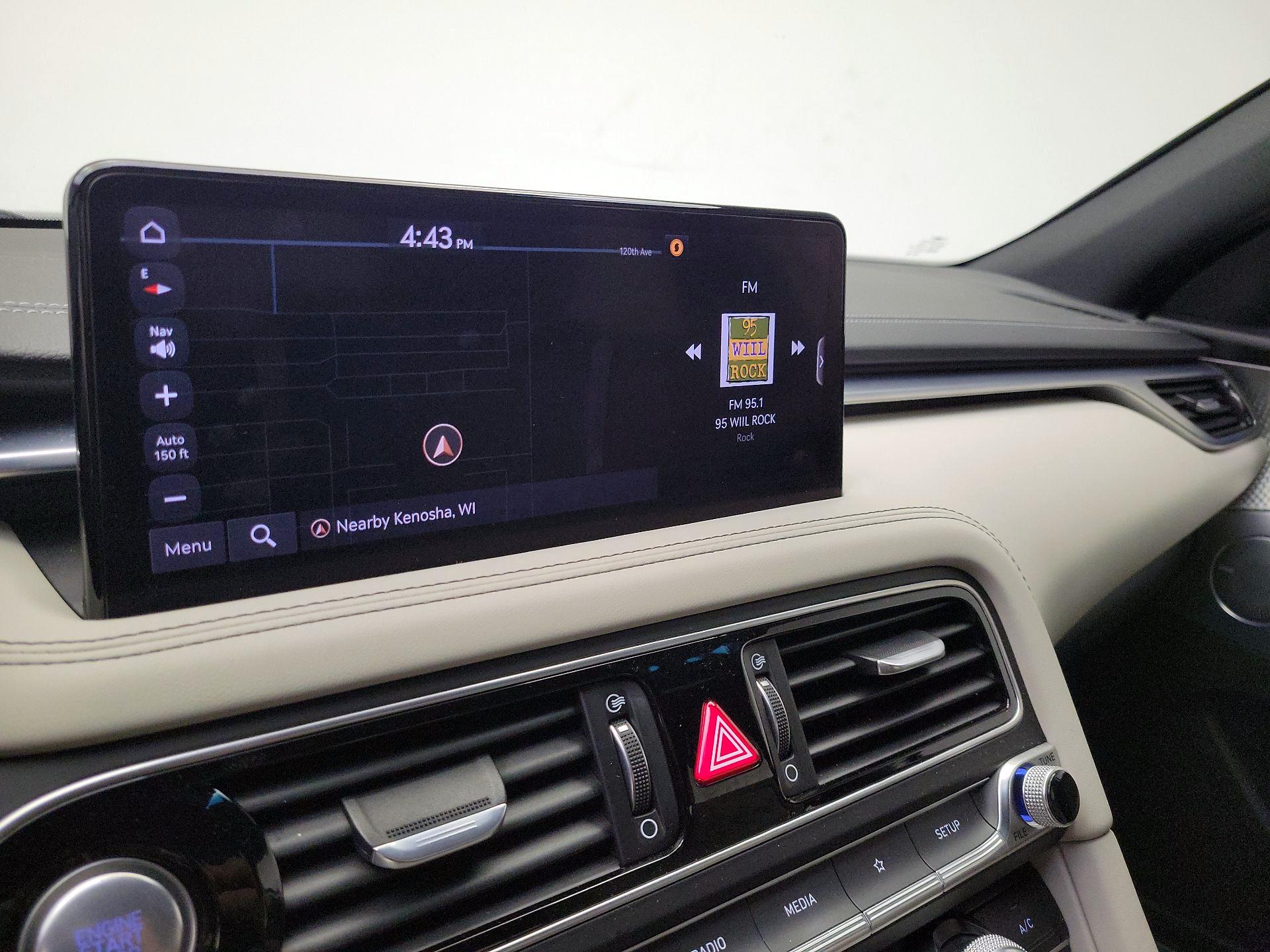 Thumbnail: 2023 Genesis G70 - 14