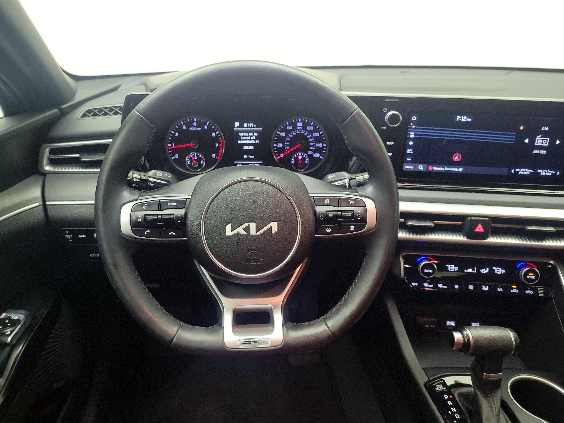 Thumbnail: 2023 Kia K5 - 10