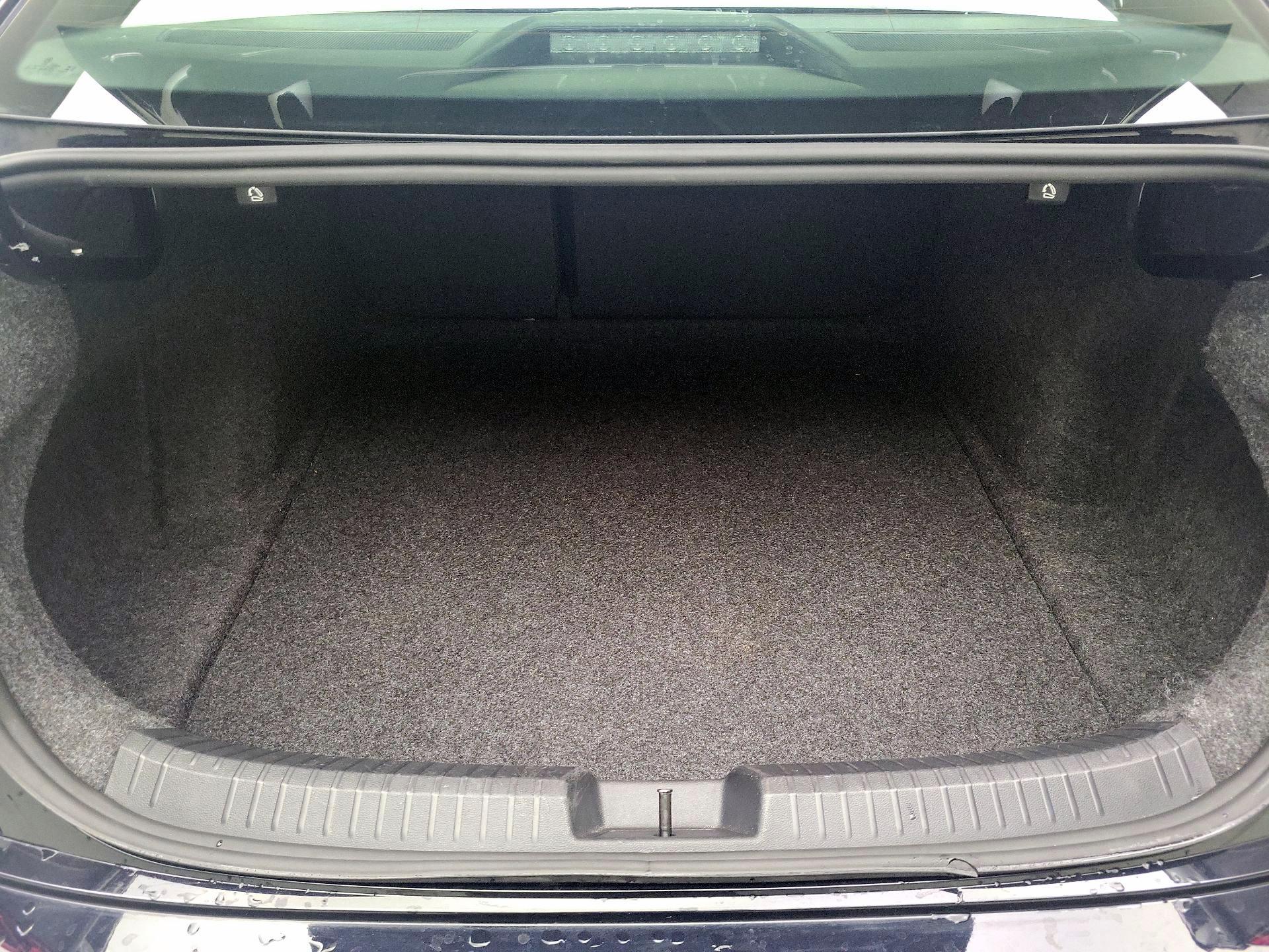 Thumbnail: 2024 Volkswagen Jetta - 20