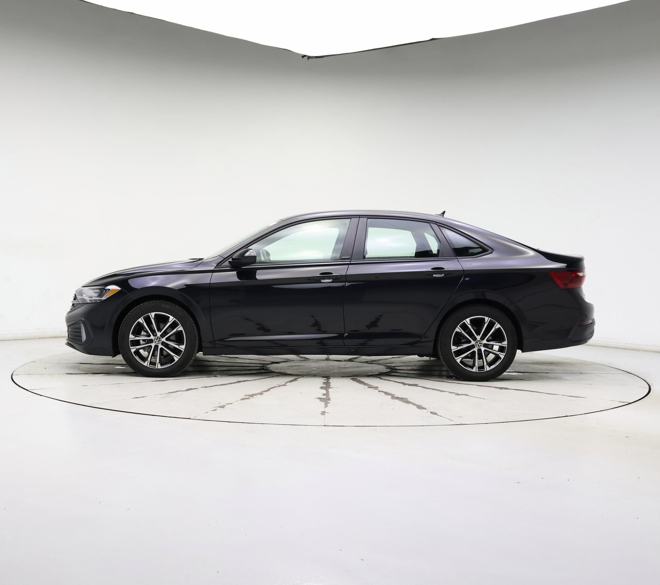 Thumbnail: 2024 Volkswagen Jetta - 3