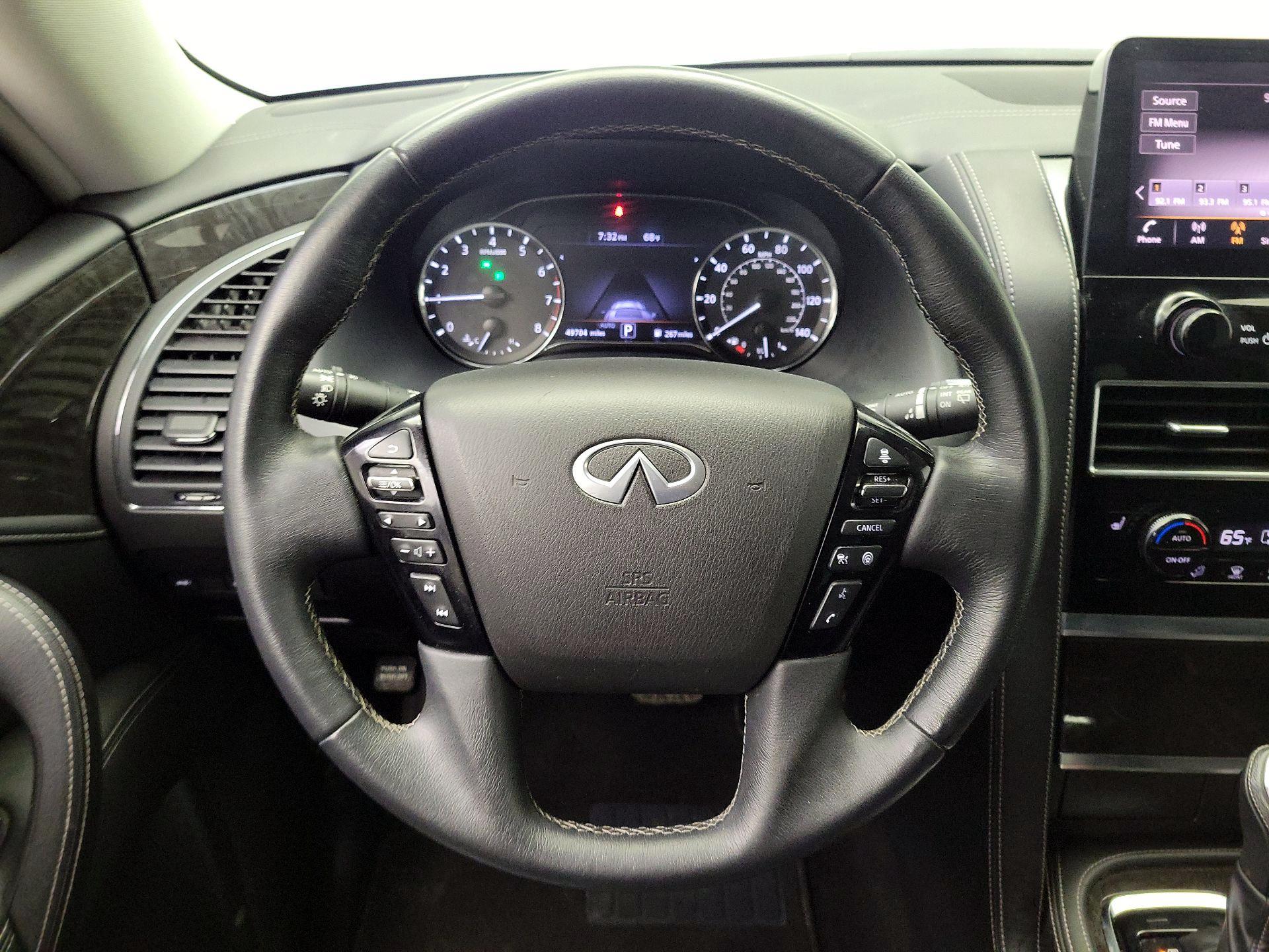 Thumbnail: 2023 INFINITI QX80 - 10