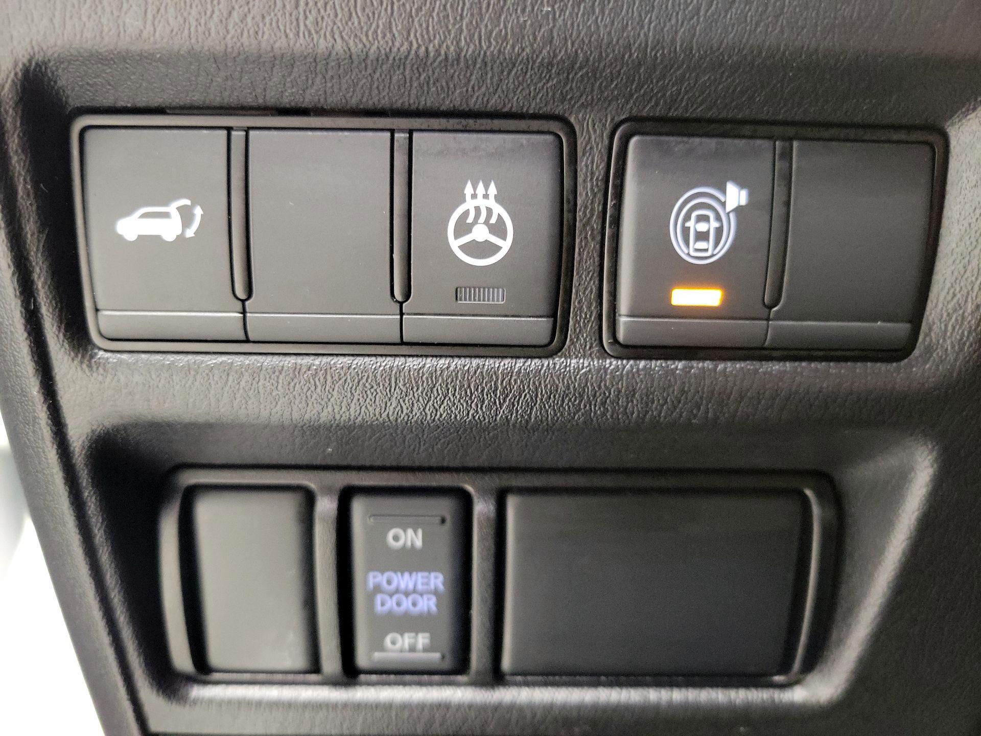 Thumbnail: 2023 INFINITI QX80 - 13