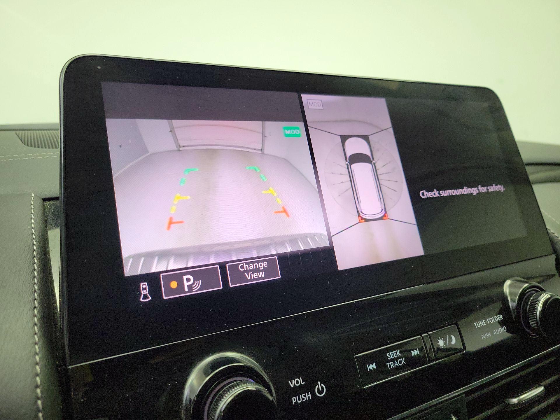 Thumbnail: 2023 INFINITI QX80 - 14