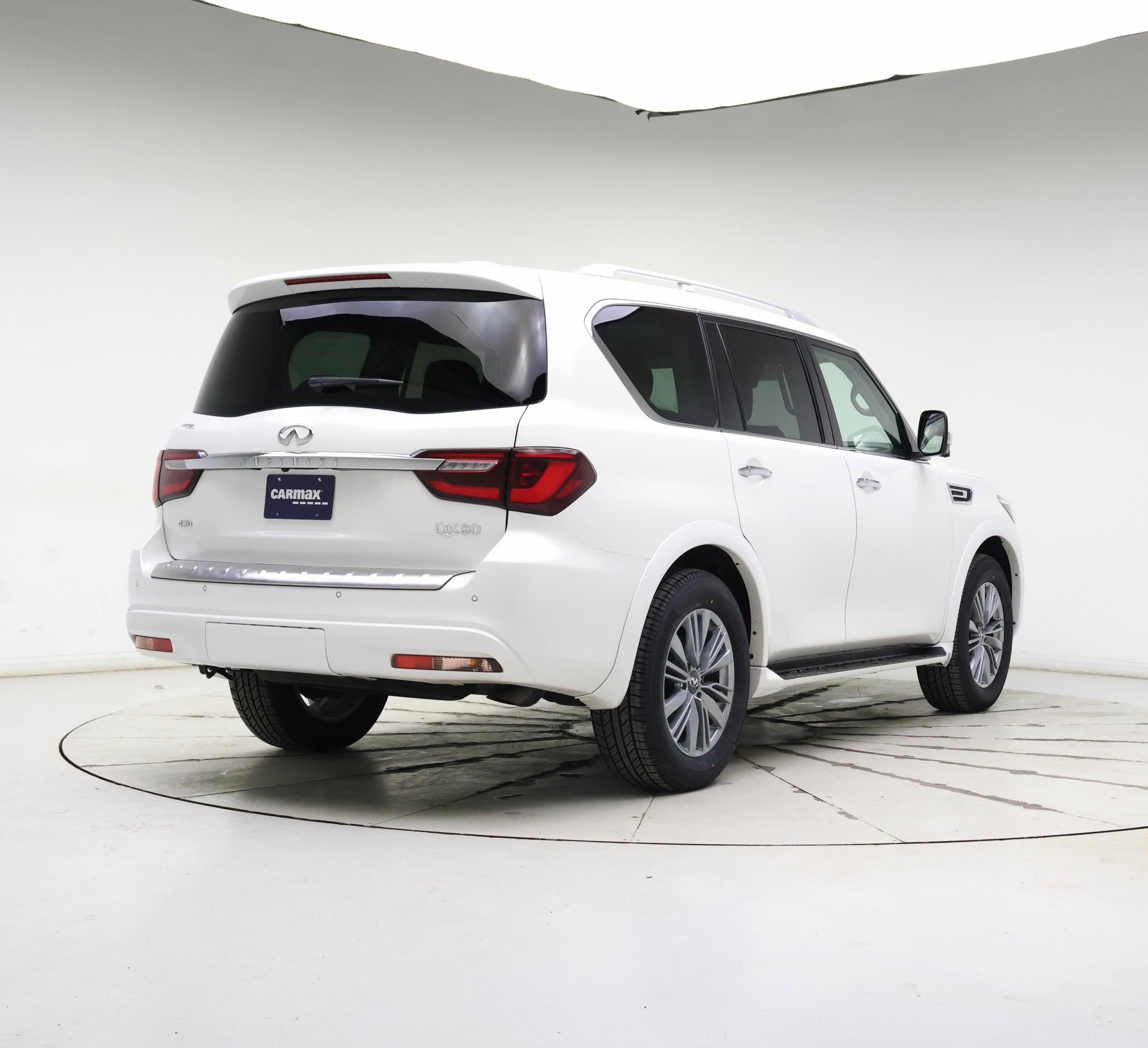 Thumbnail: 2023 INFINITI QX80 - 8