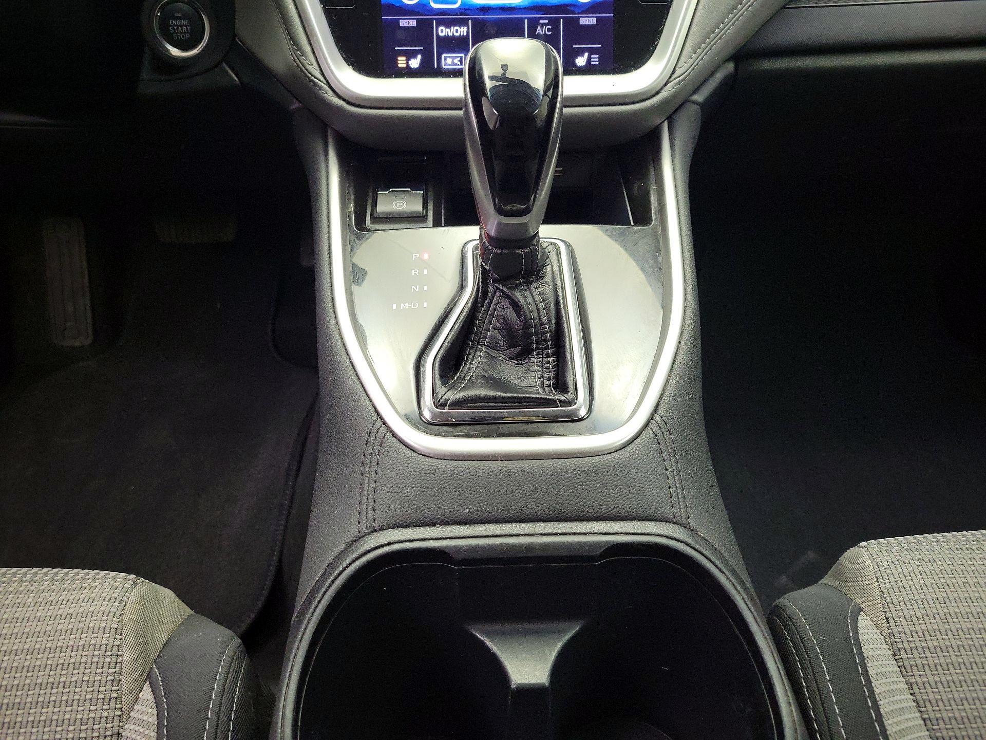 Thumbnail: 2022 Subaru Outback - 17