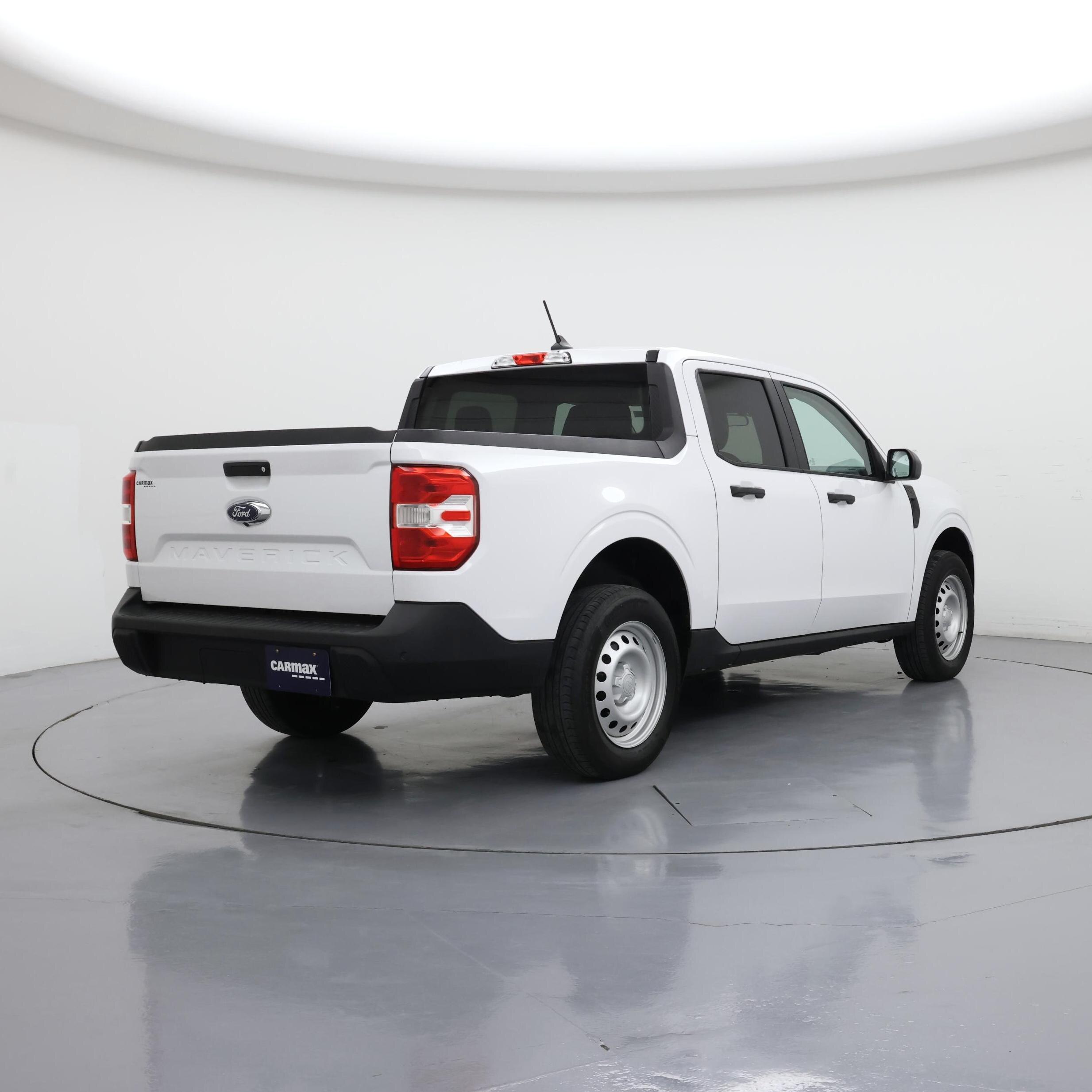 Thumbnail: 2022 Ford Maverick - 8