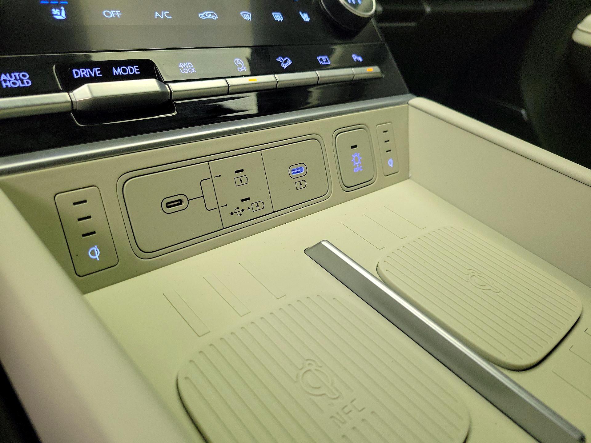 Thumbnail: 2025 Hyundai Santa Fe - 19