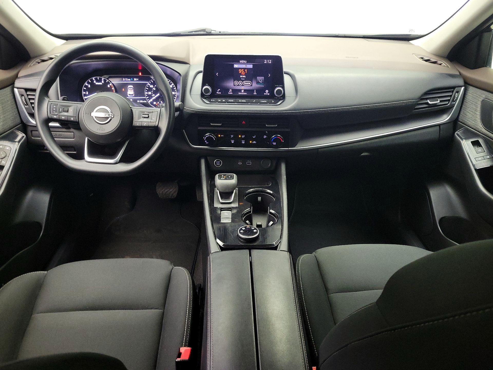 Thumbnail: 2023 Nissan Rogue - 9