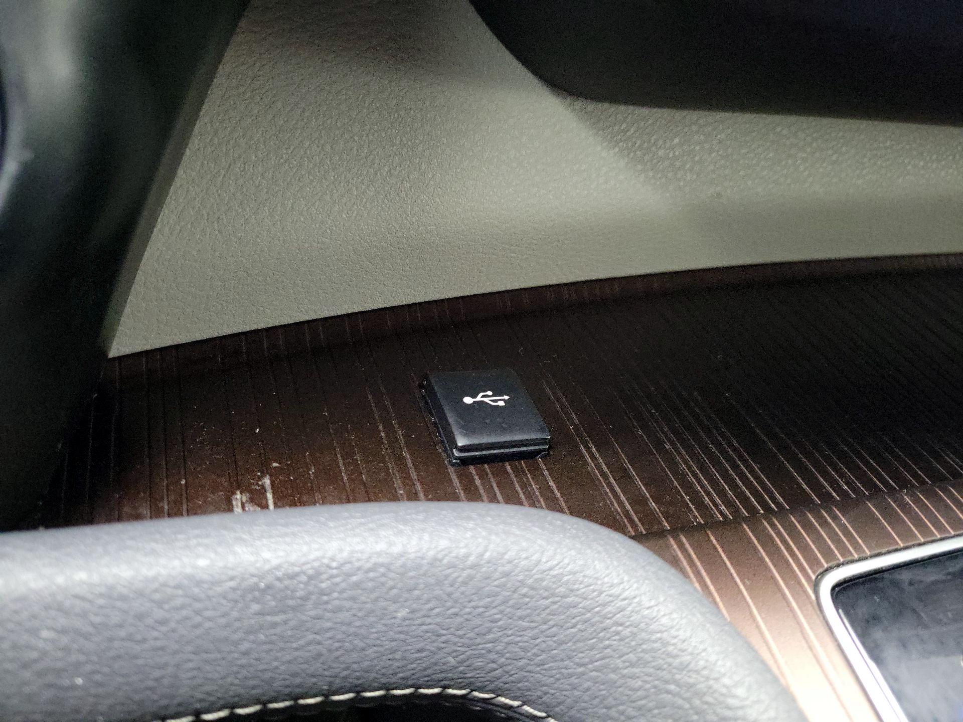 Thumbnail: 2024 Toyota Sienna - 18