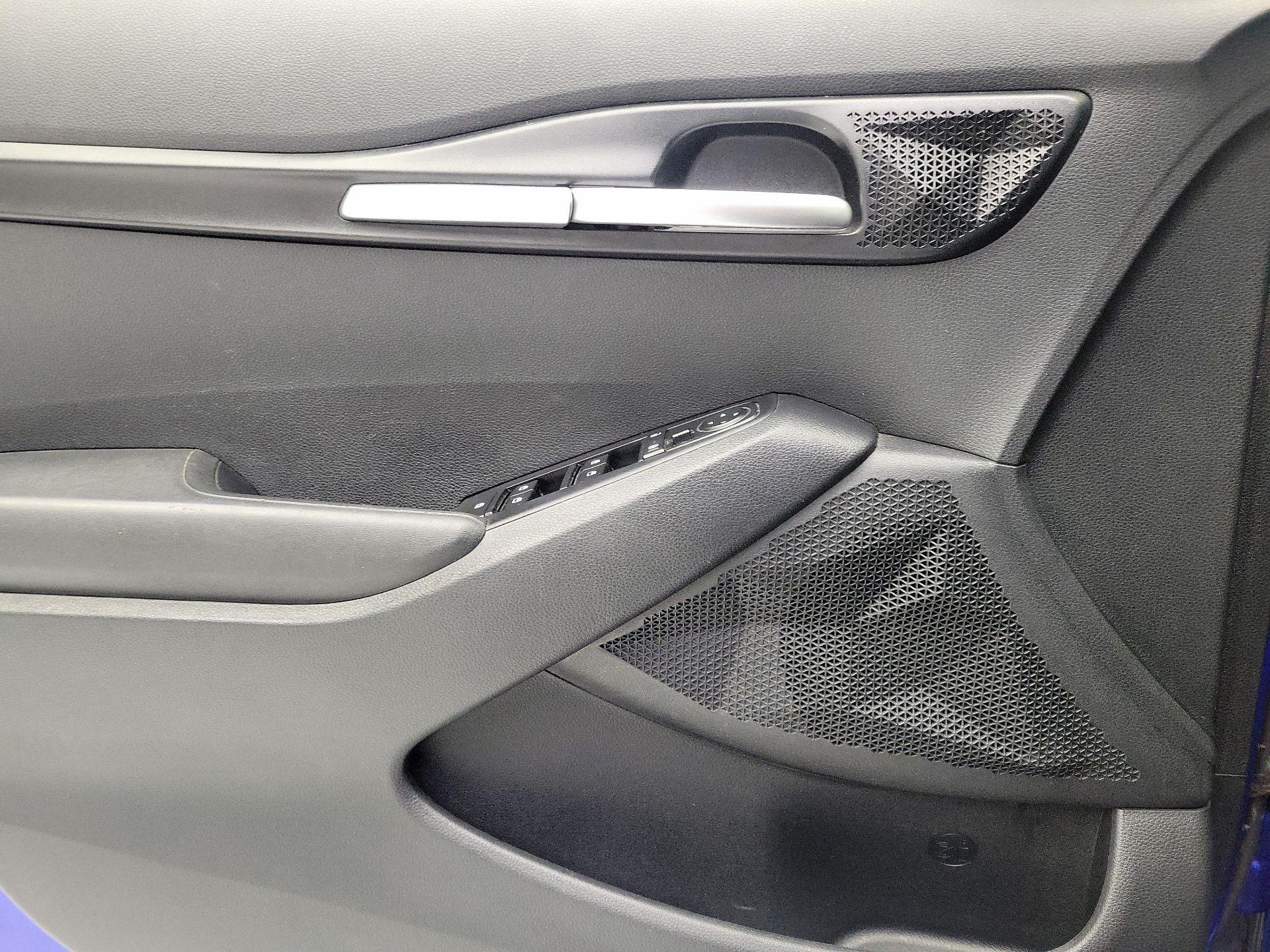 Thumbnail: 2021 Kia Seltos - 12