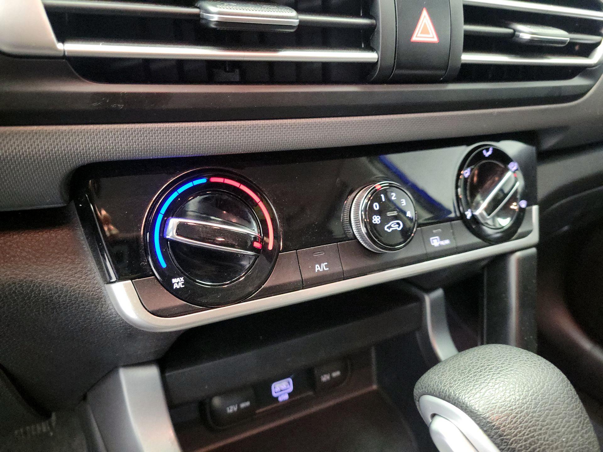 Thumbnail: 2021 Kia Seltos - 15