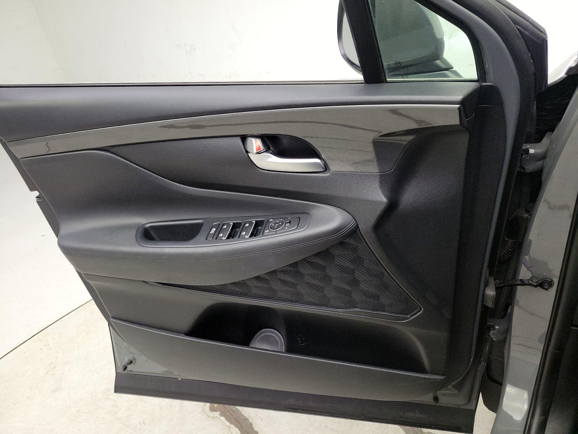 Thumbnail: 2022 Hyundai Santa Fe - 12