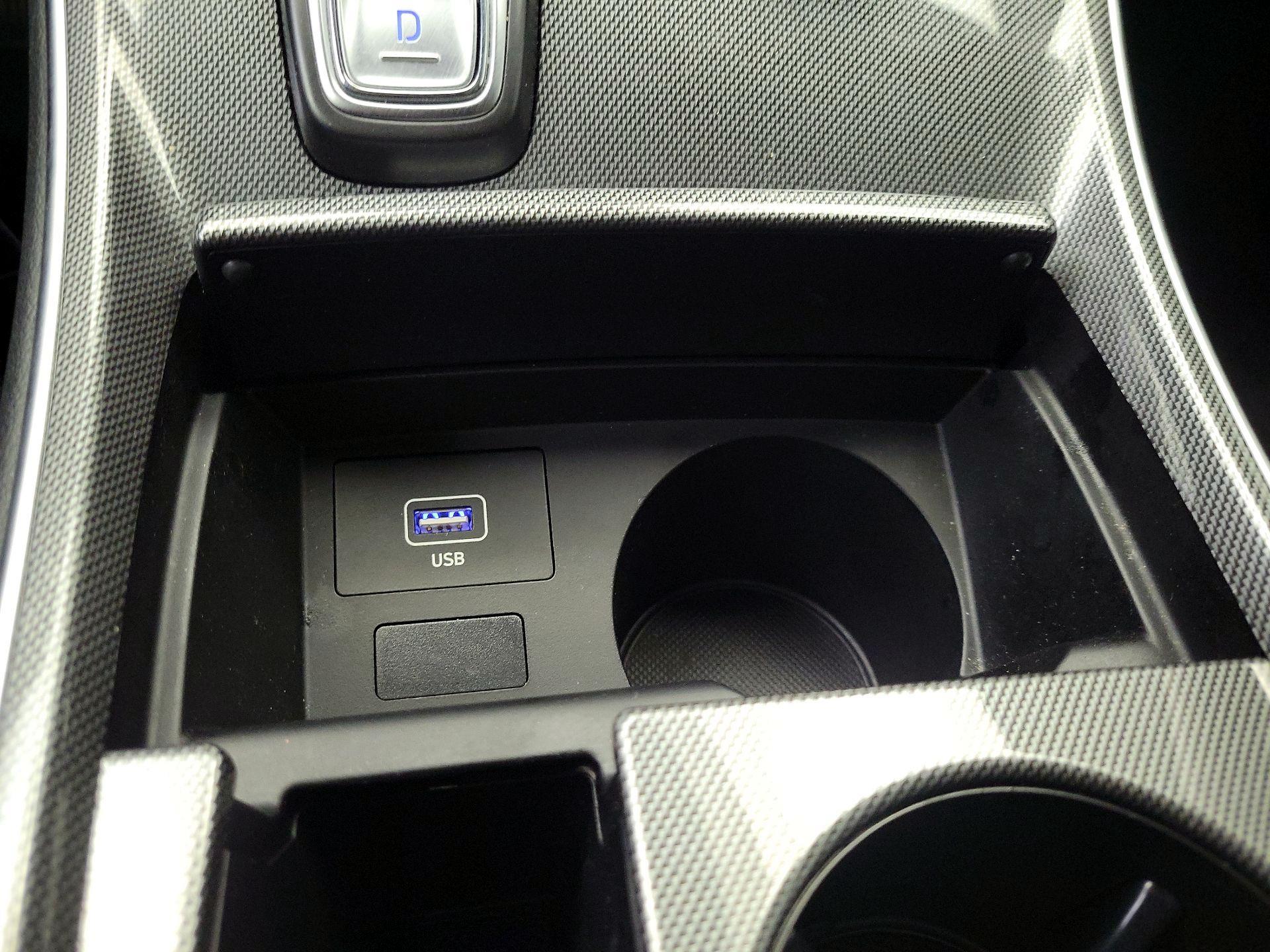 Thumbnail: 2022 Hyundai Santa Fe - 18