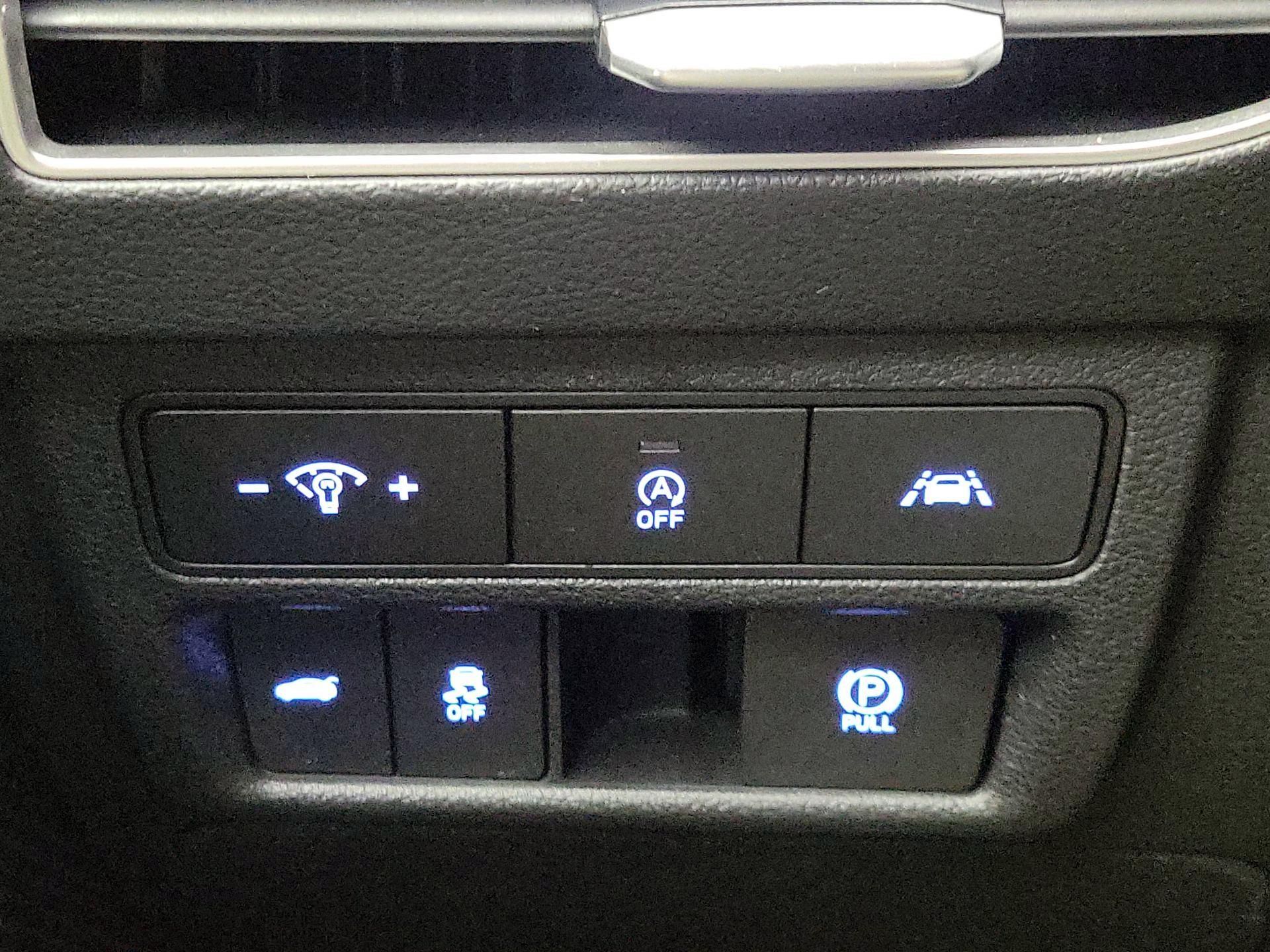 Thumbnail: 2023 Hyundai Sonata - 13