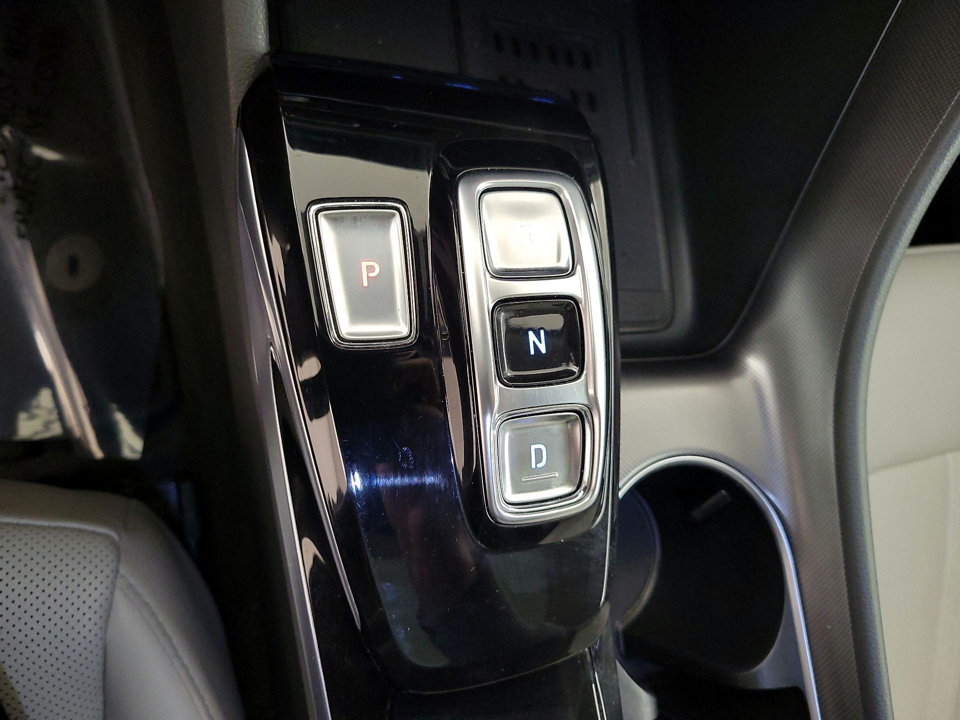 Thumbnail: 2023 Hyundai Sonata - 18