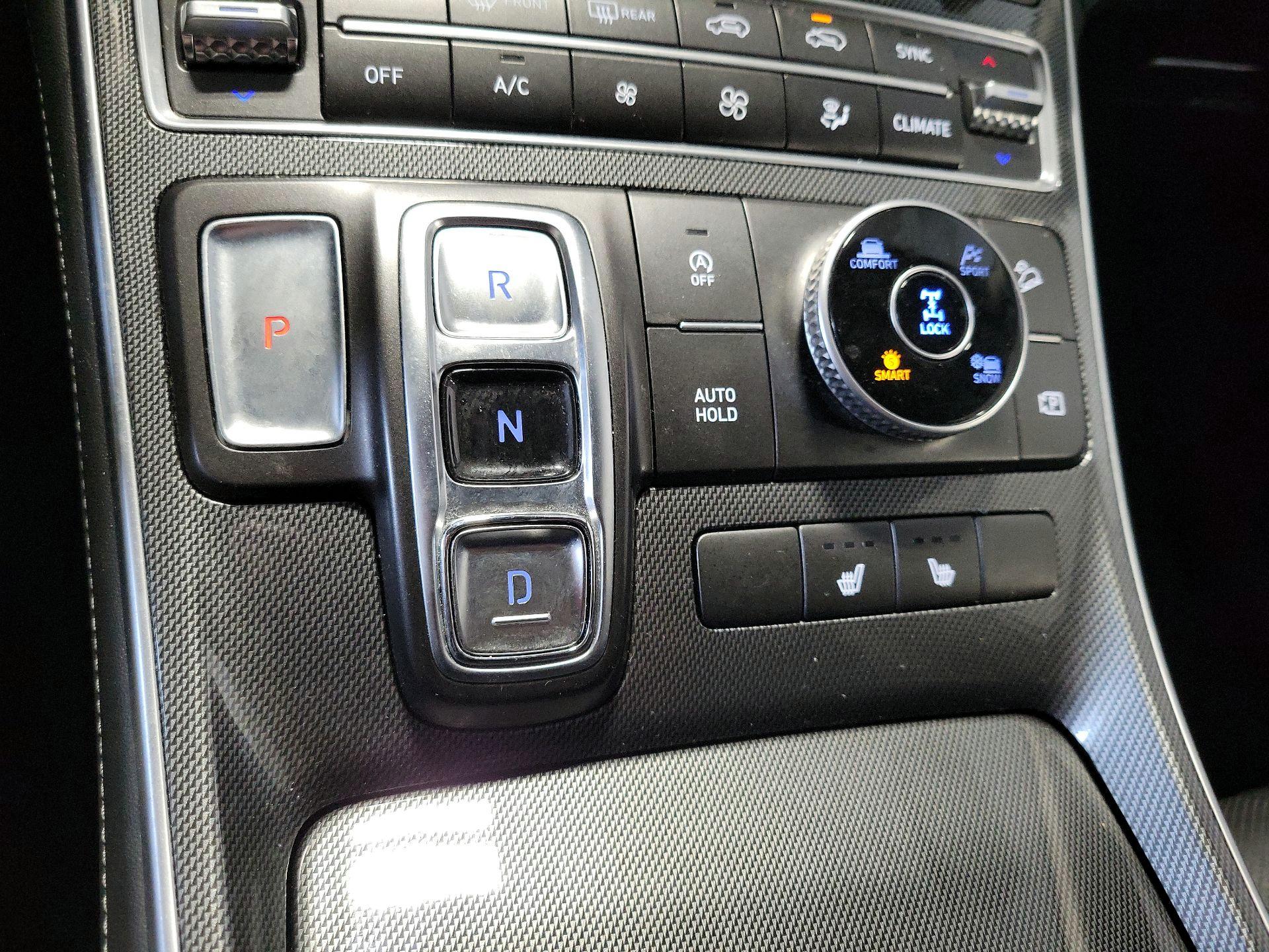 Thumbnail: 2022 Hyundai Santa Fe - 16