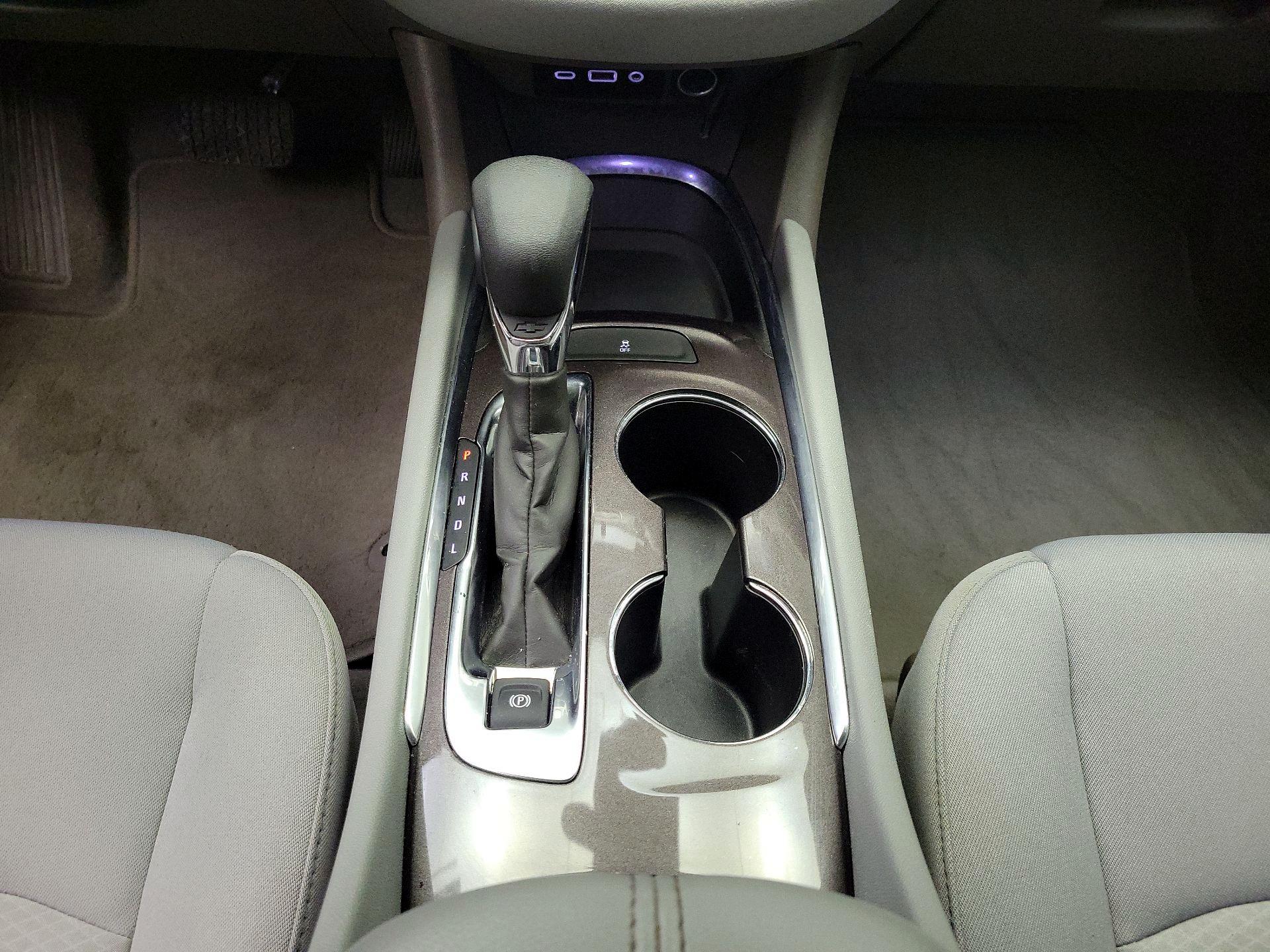 Thumbnail: 2023 Chevrolet Malibu - 17