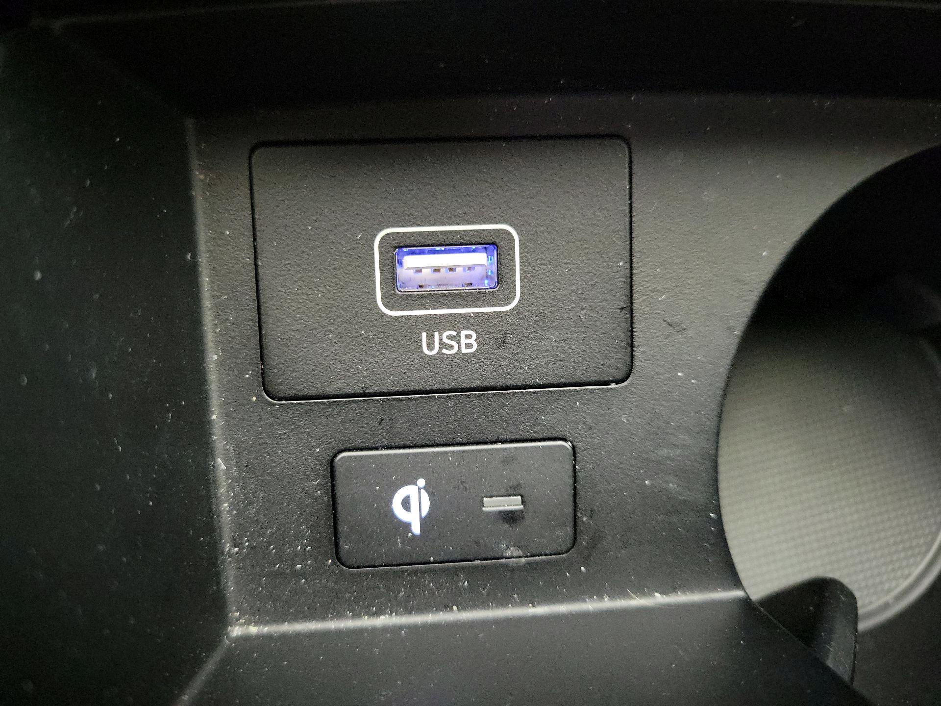 Thumbnail: 2023 Hyundai Santa Fe - 18