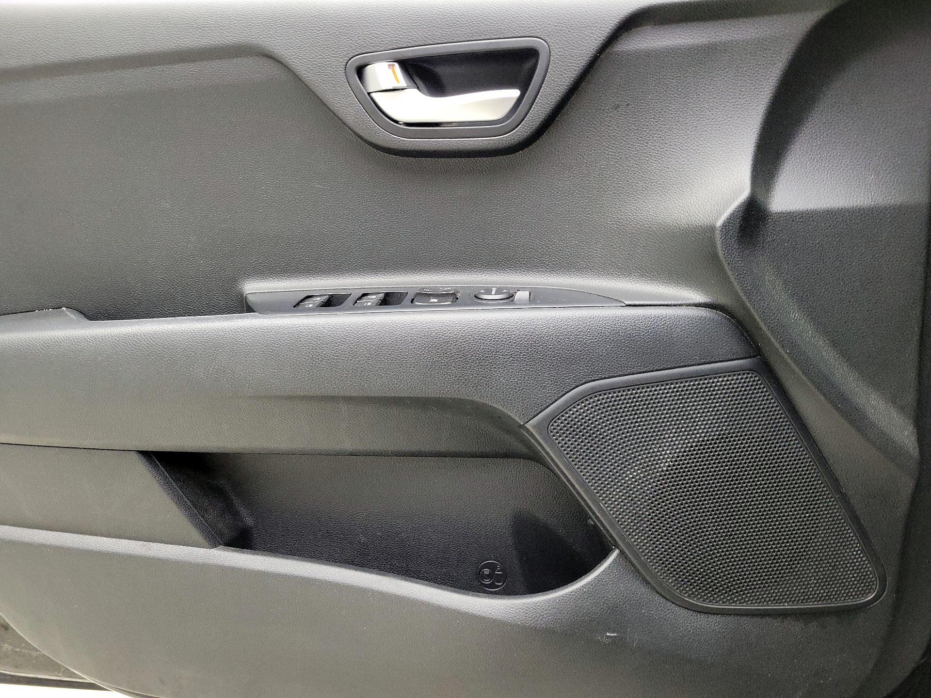 Thumbnail: 2022 Kia Rio - 12