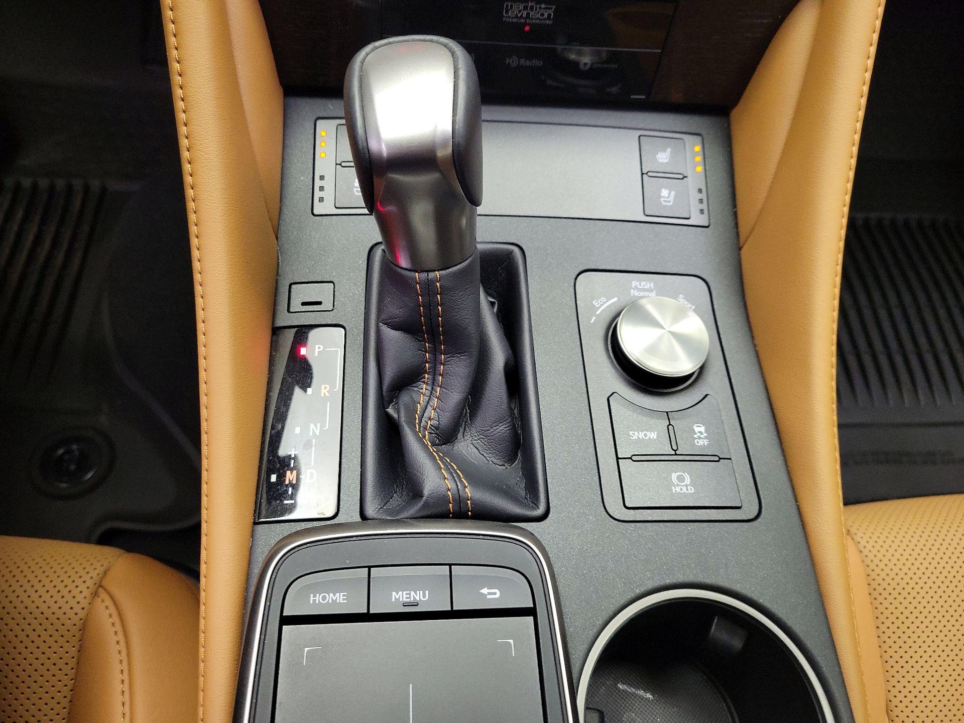 Thumbnail: 2021 Lexus RC - 17