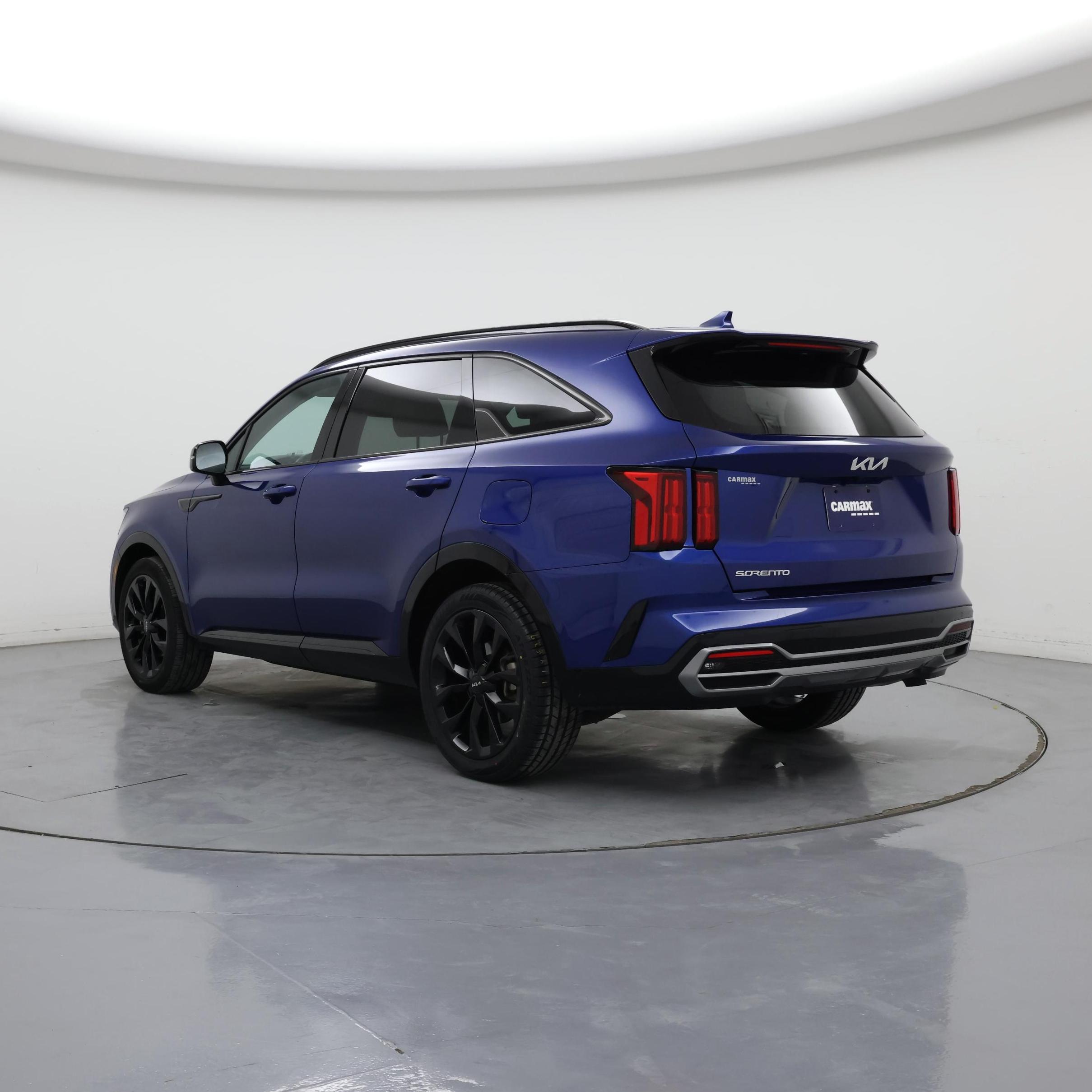 Thumbnail: 2023 Kia Sorento - 2