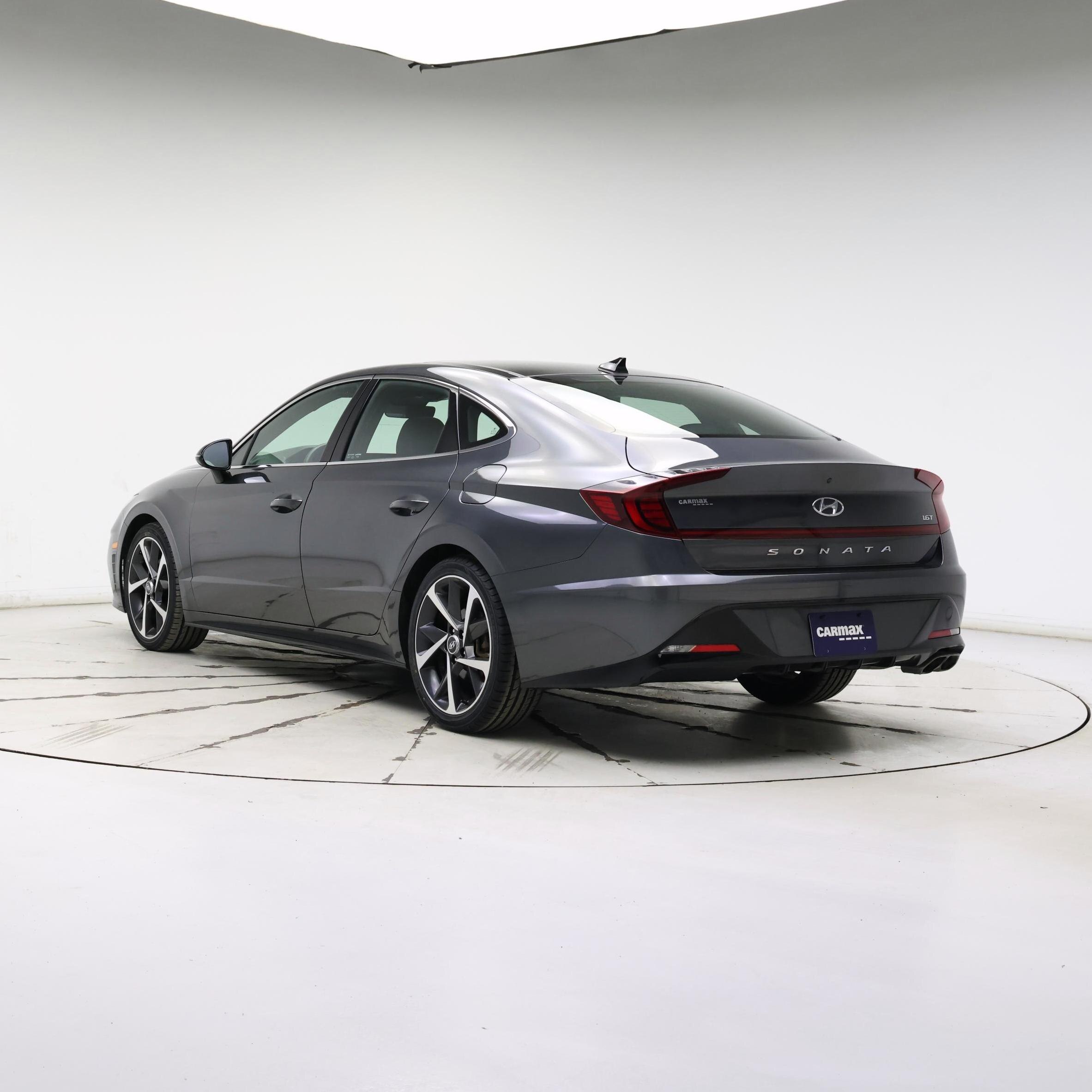 Thumbnail: 2023 Hyundai Sonata - 2