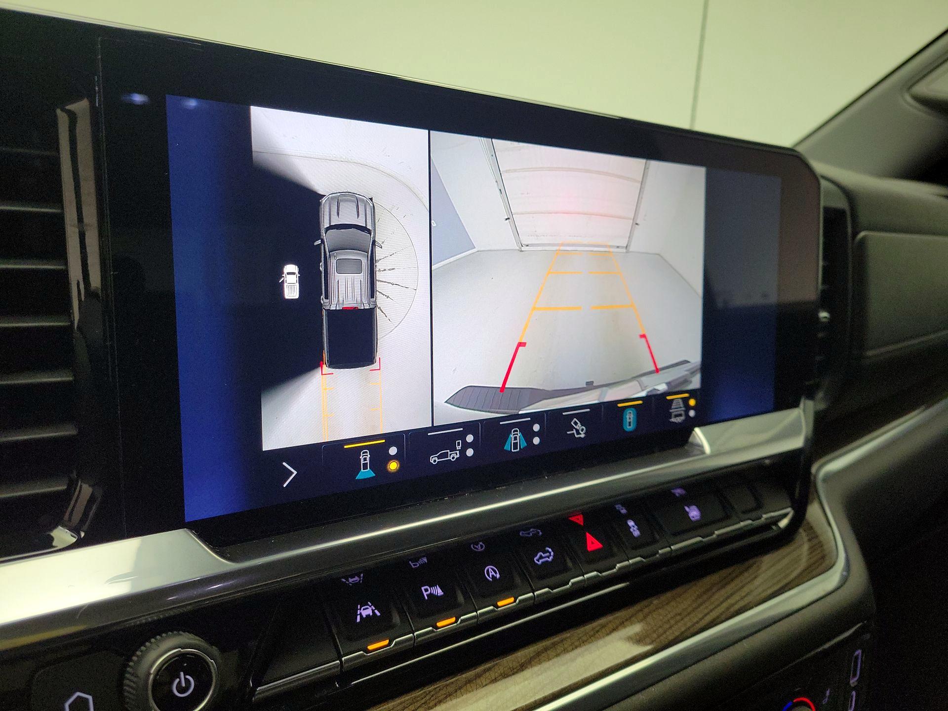 Thumbnail: 2022 Chevrolet Silverado 1500 - 14