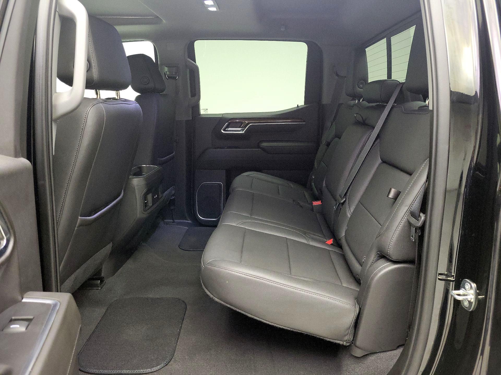 Thumbnail: 2022 Chevrolet Silverado 1500 - 20