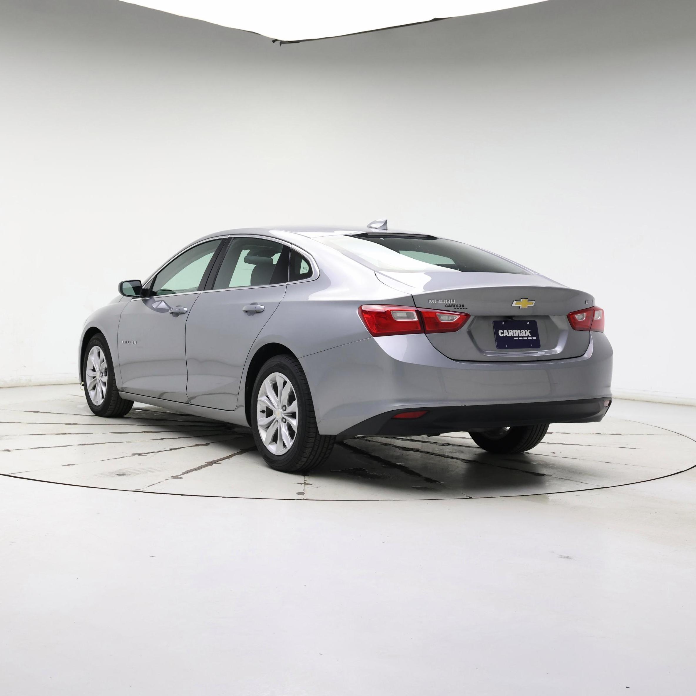 Thumbnail: 2023 Chevrolet Malibu - 2