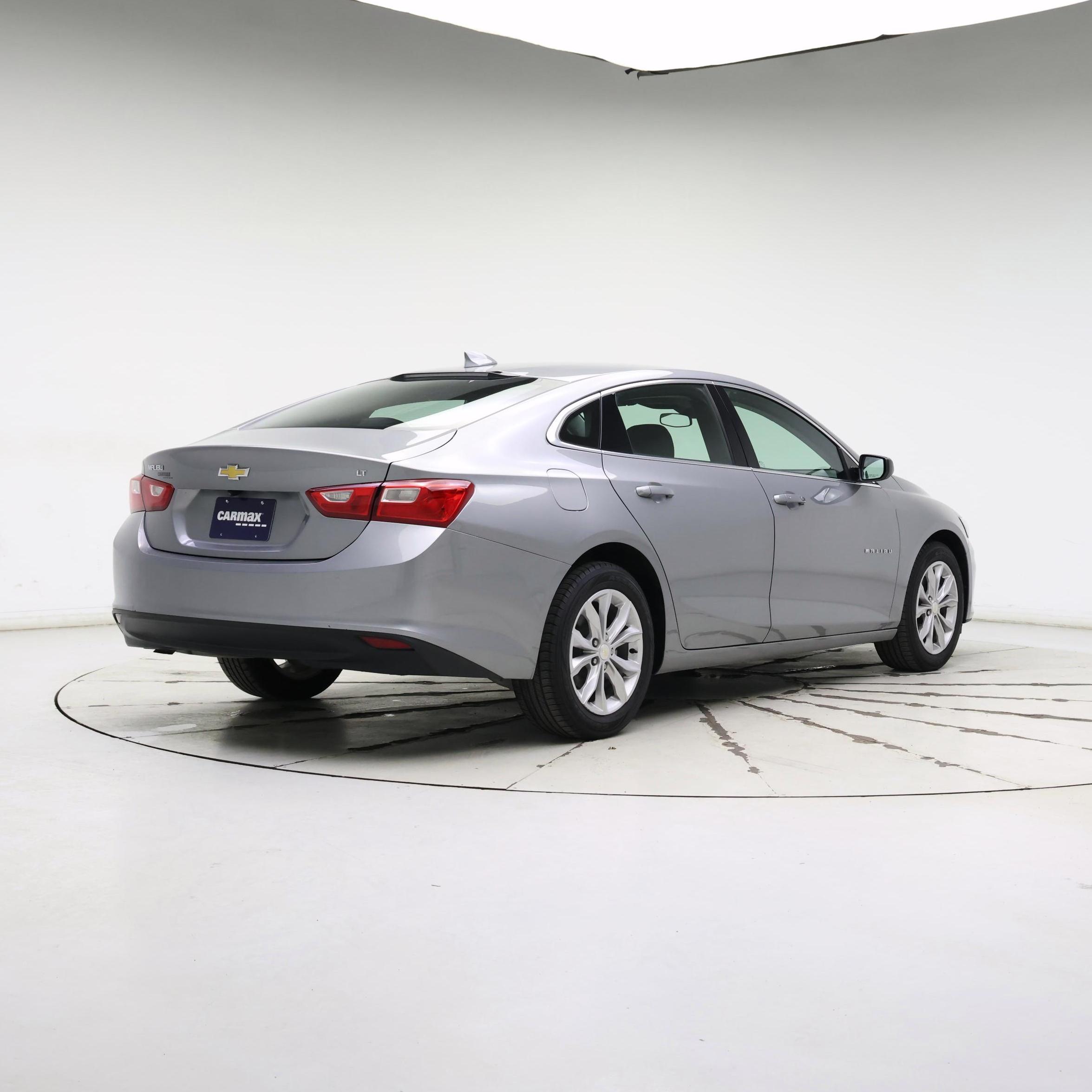 Thumbnail: 2023 Chevrolet Malibu - 8