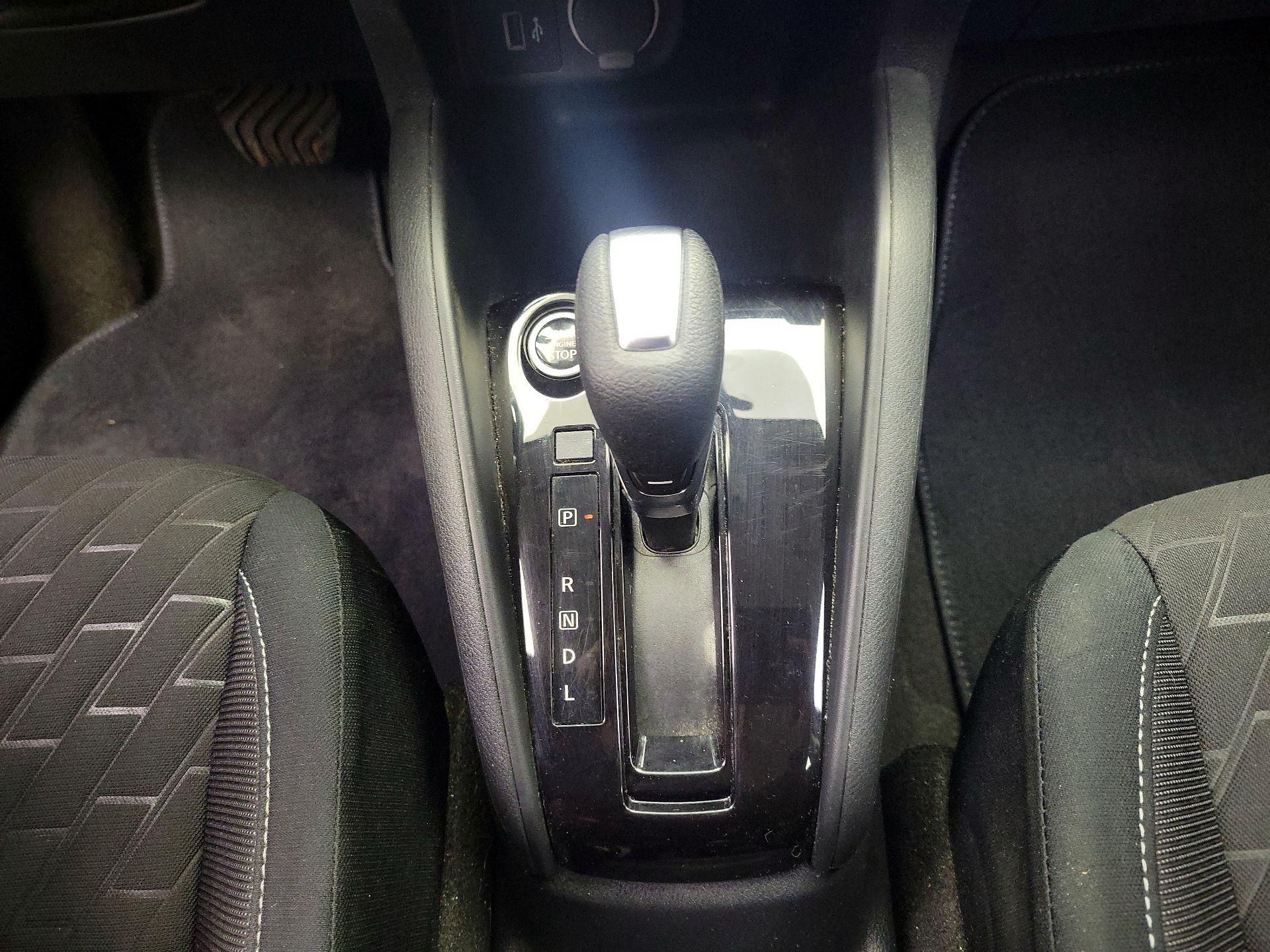 Thumbnail: 2022 Nissan Kicks - 17