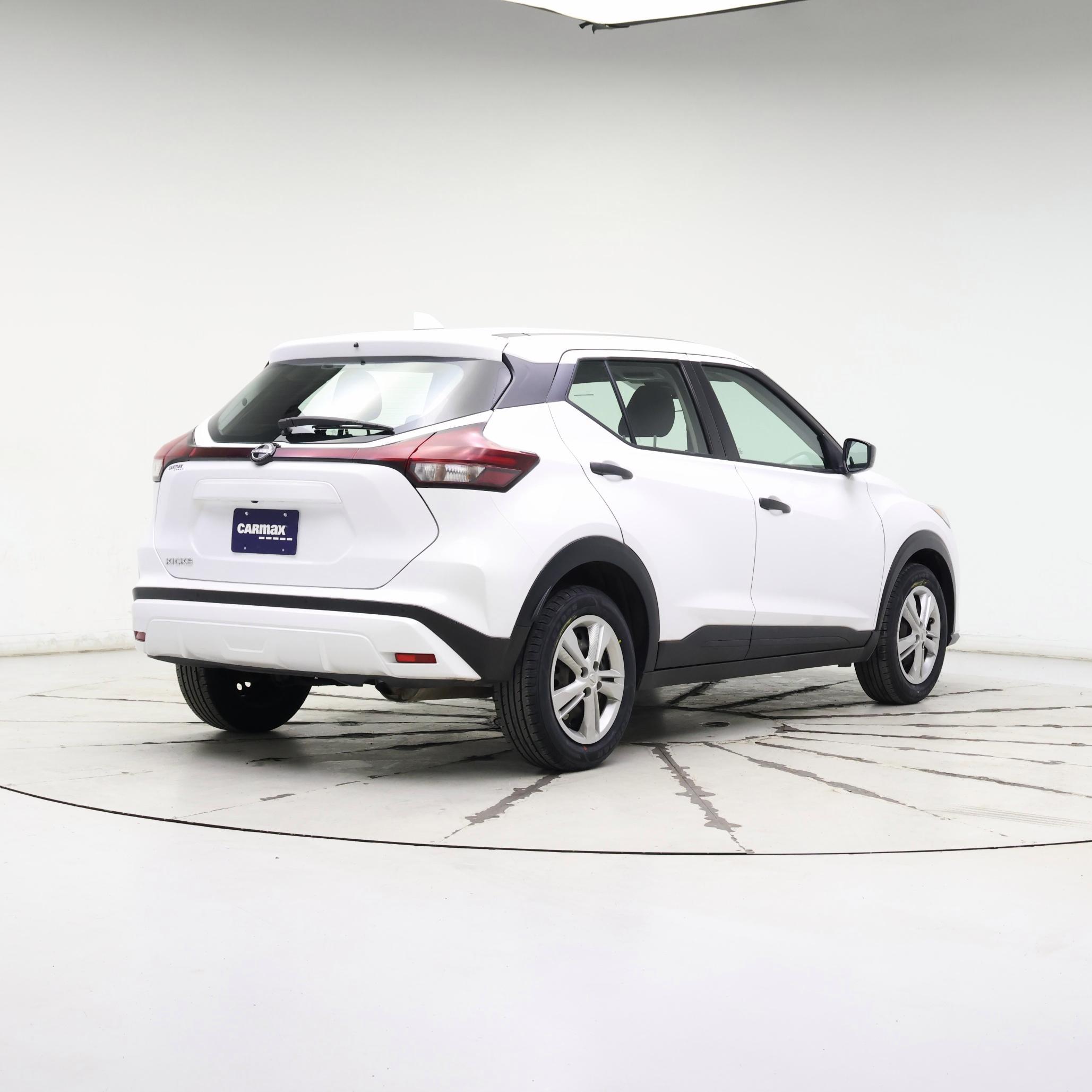 Thumbnail: 2022 Nissan Kicks - 8