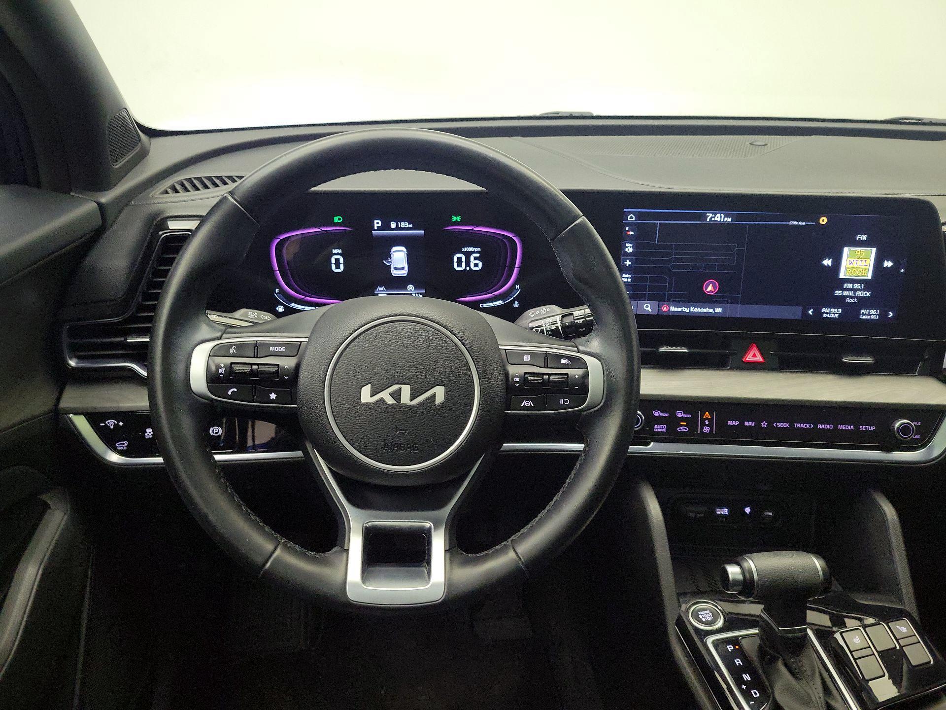 Thumbnail: 2023 Kia Sportage - 10