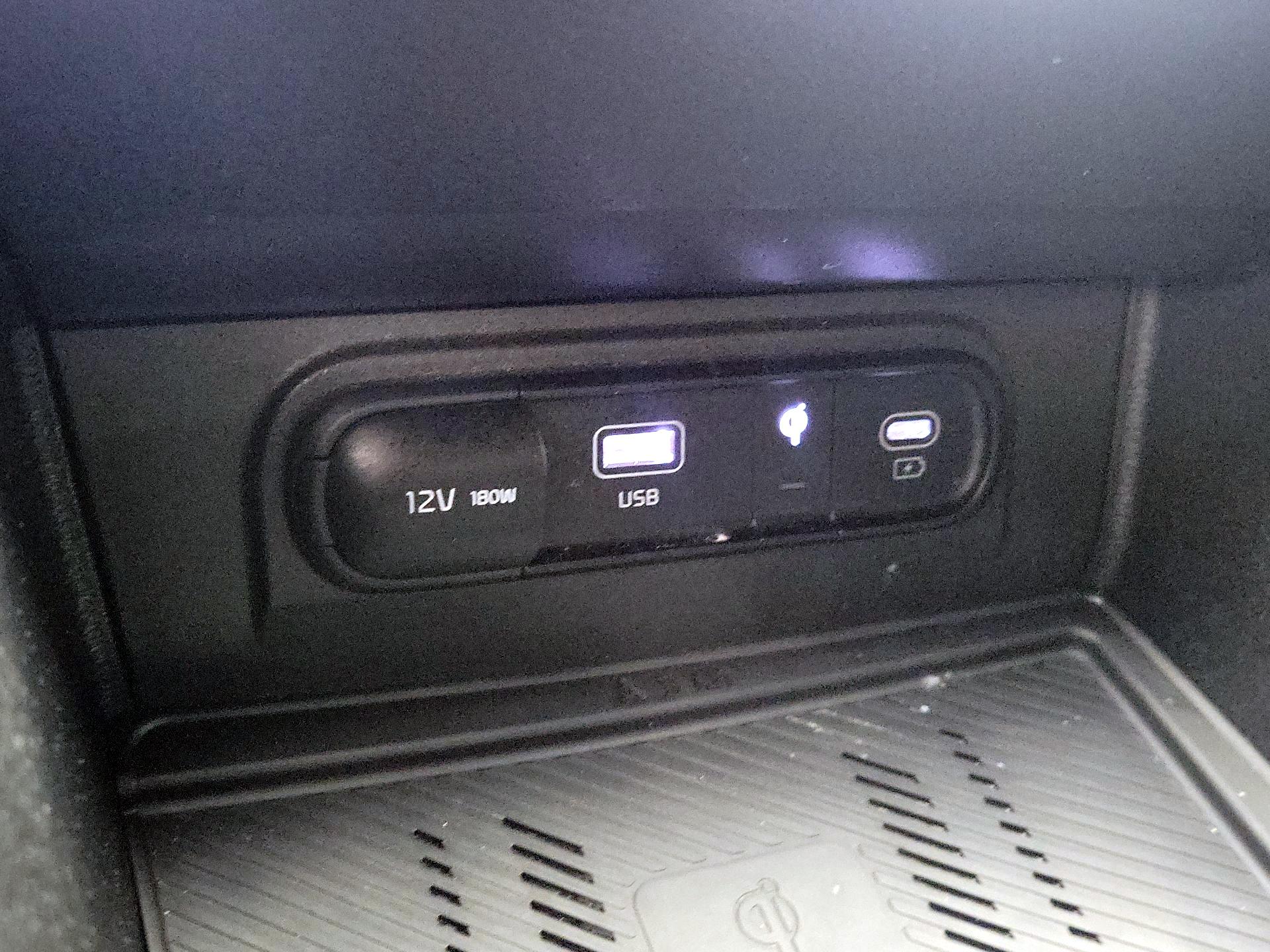 Thumbnail: 2023 Kia Sportage - 19