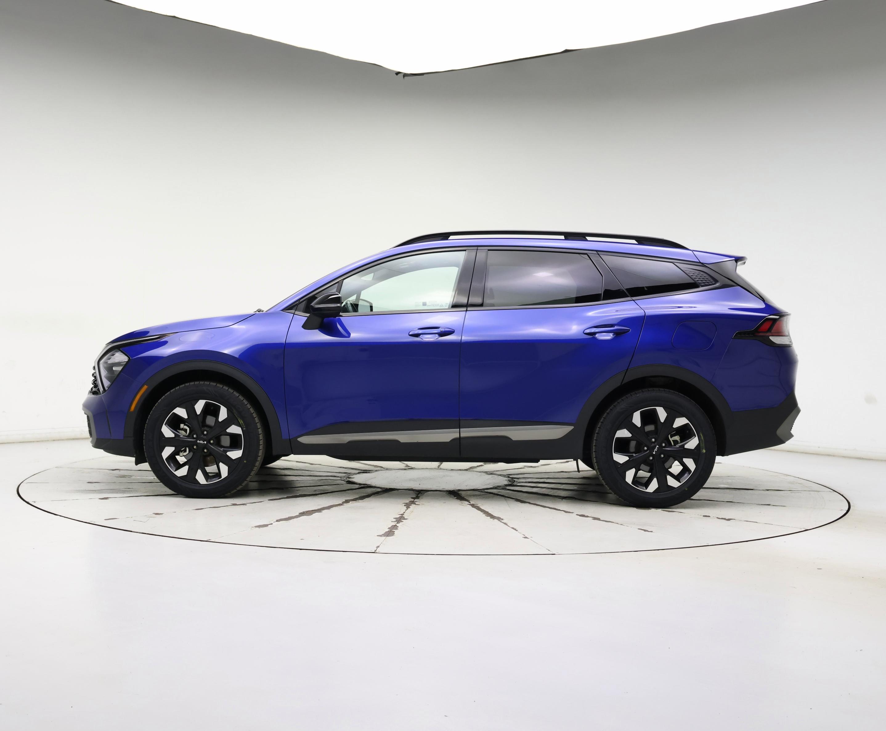 Thumbnail: 2023 Kia Sportage - 3