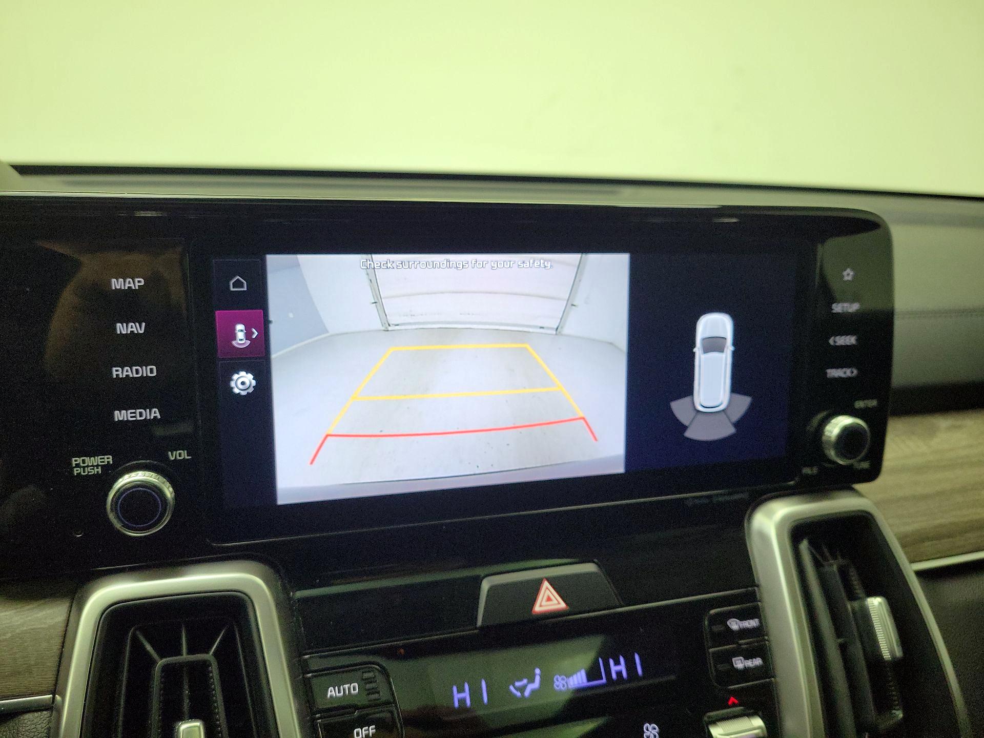 Thumbnail: 2022 Kia Sorento - 15