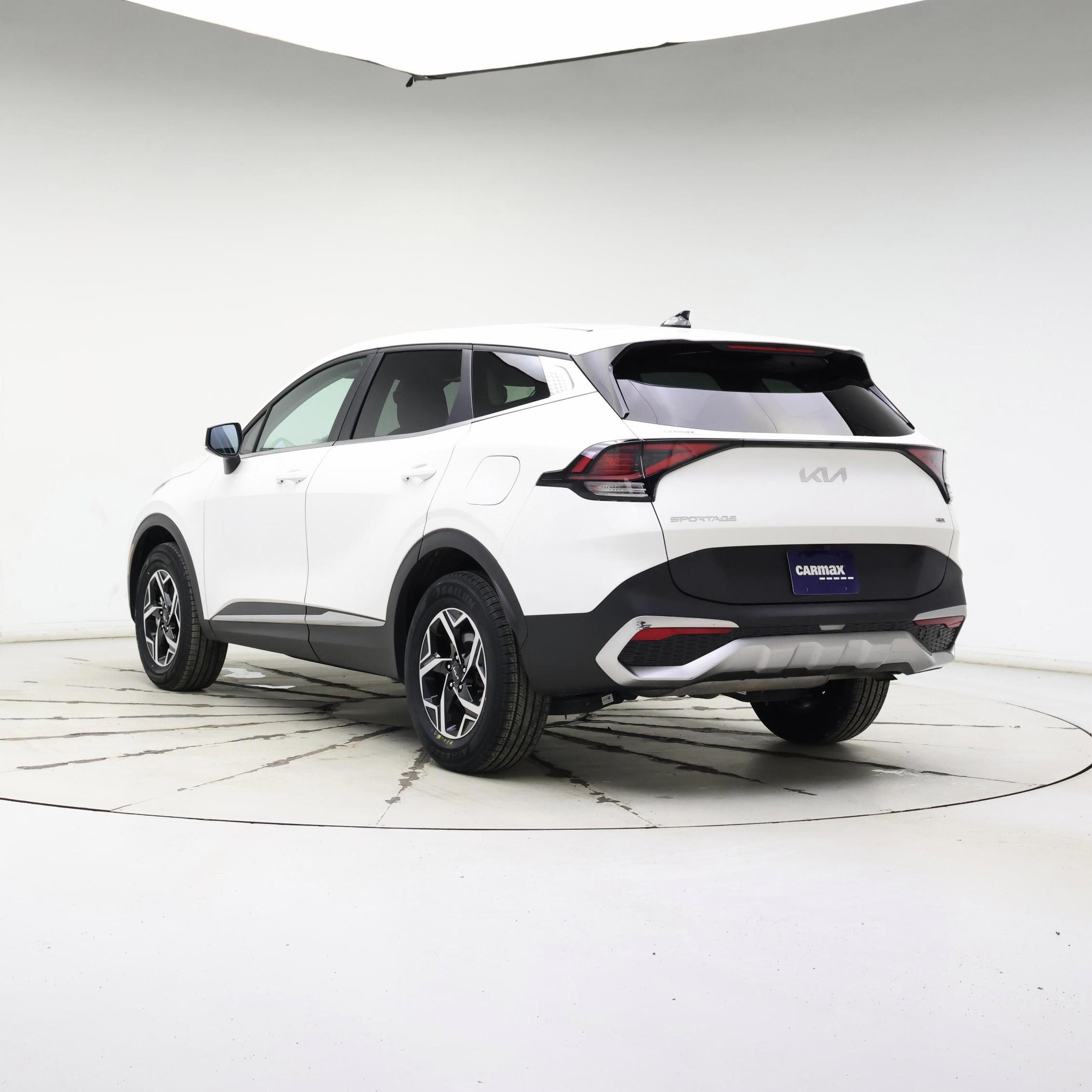 Thumbnail: 2023 Kia Sportage - 2