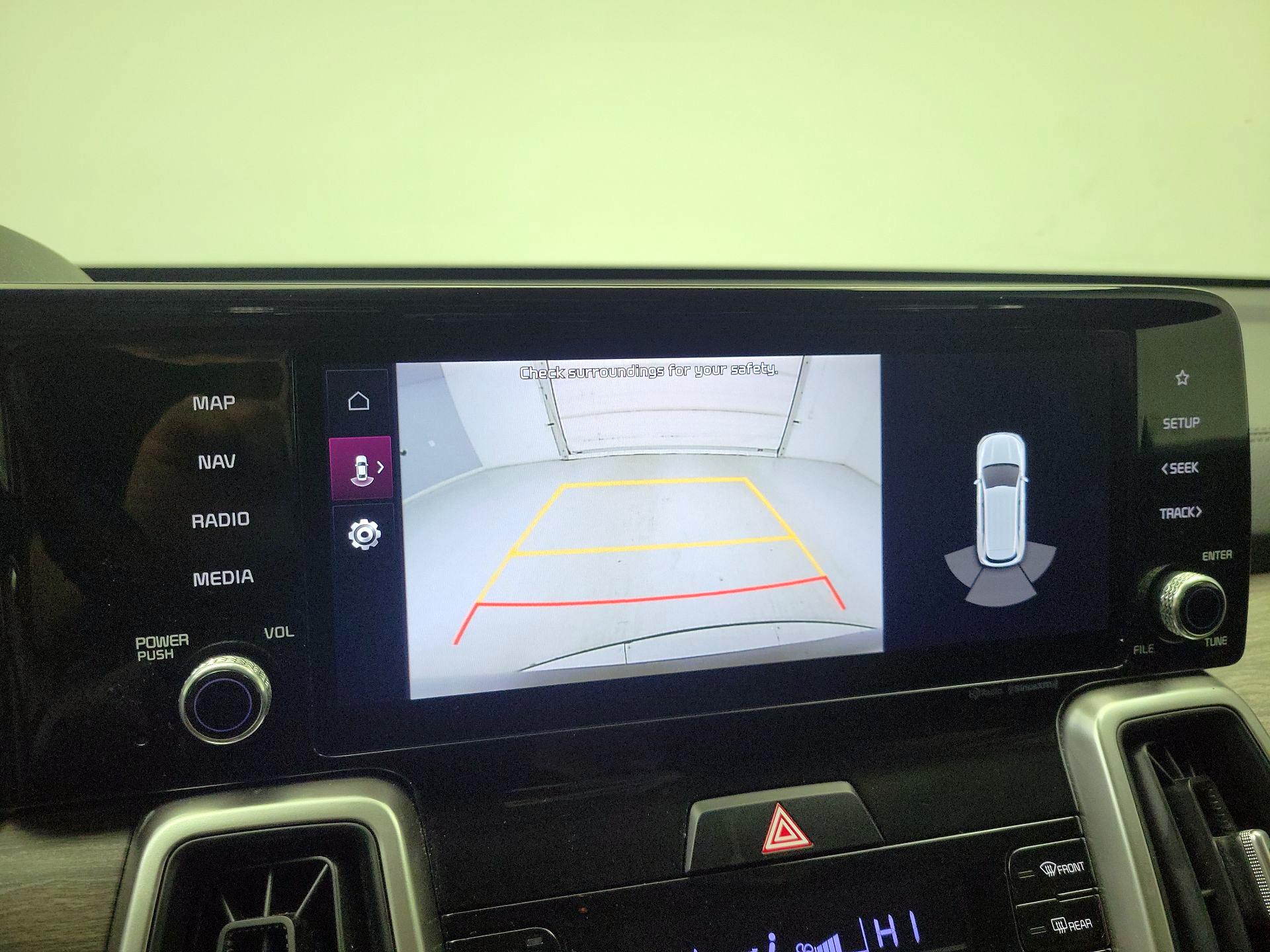 Thumbnail: 2022 Kia Sorento - 15