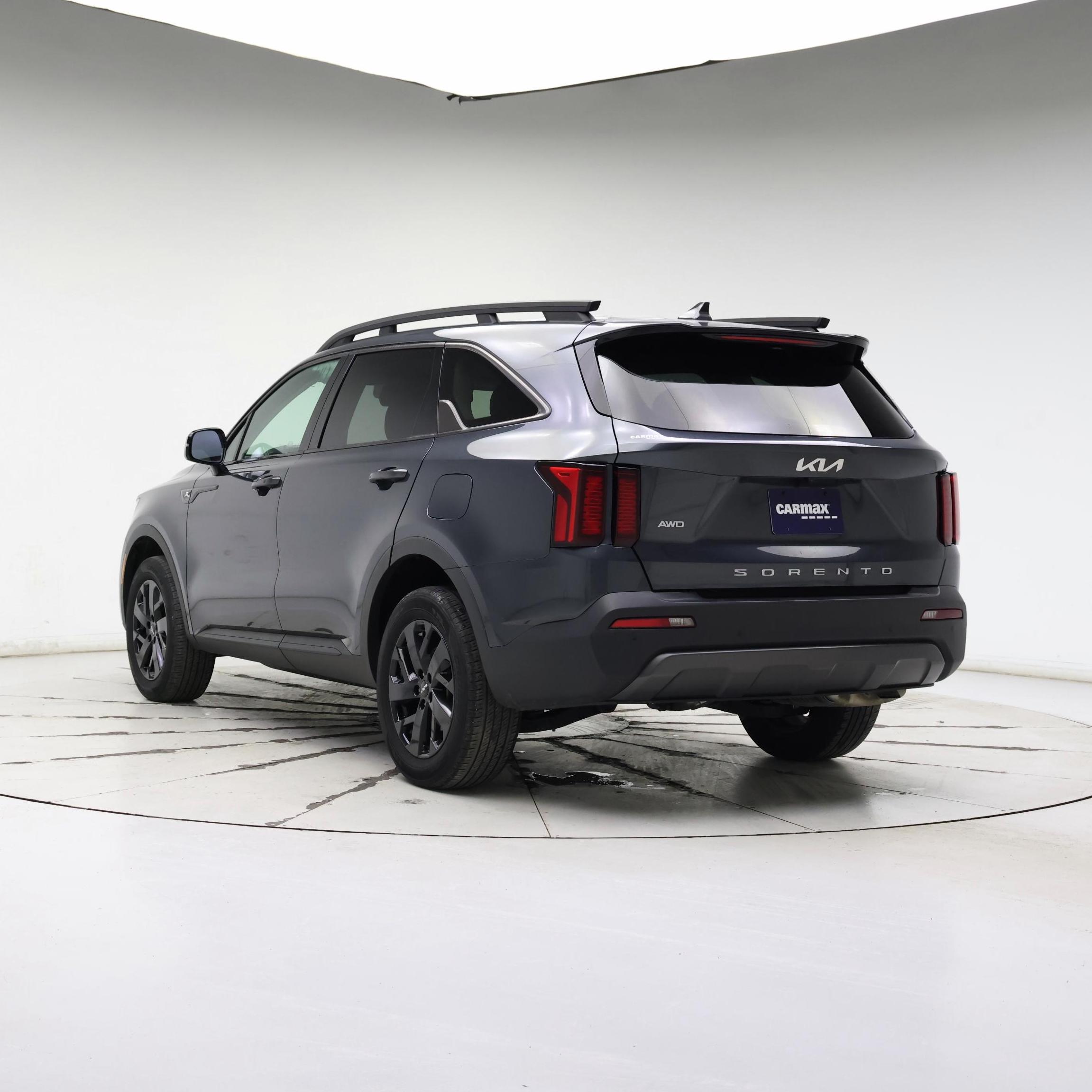 Thumbnail: 2022 Kia Sorento - 2