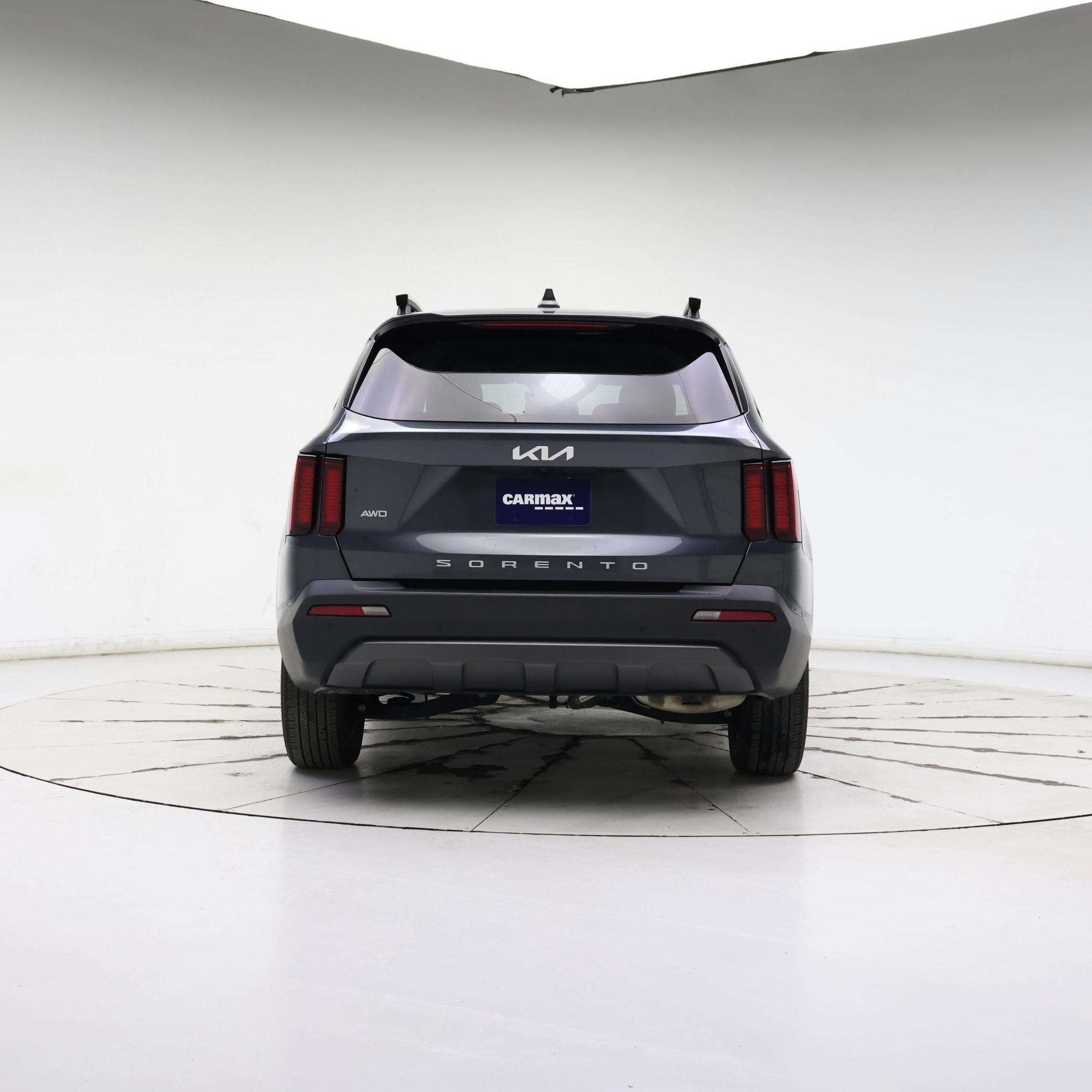 Thumbnail: 2022 Kia Sorento - 6