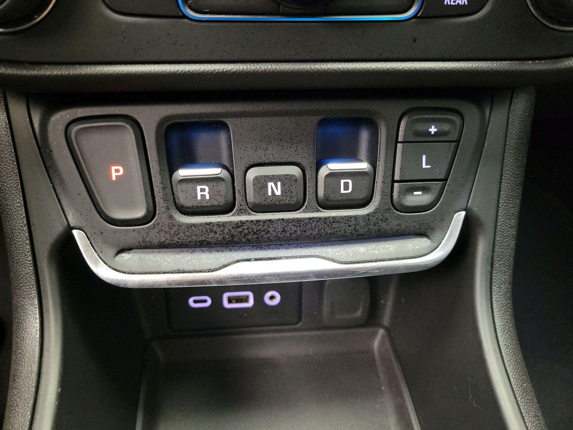 Thumbnail: 2020 GMC Terrain - 17