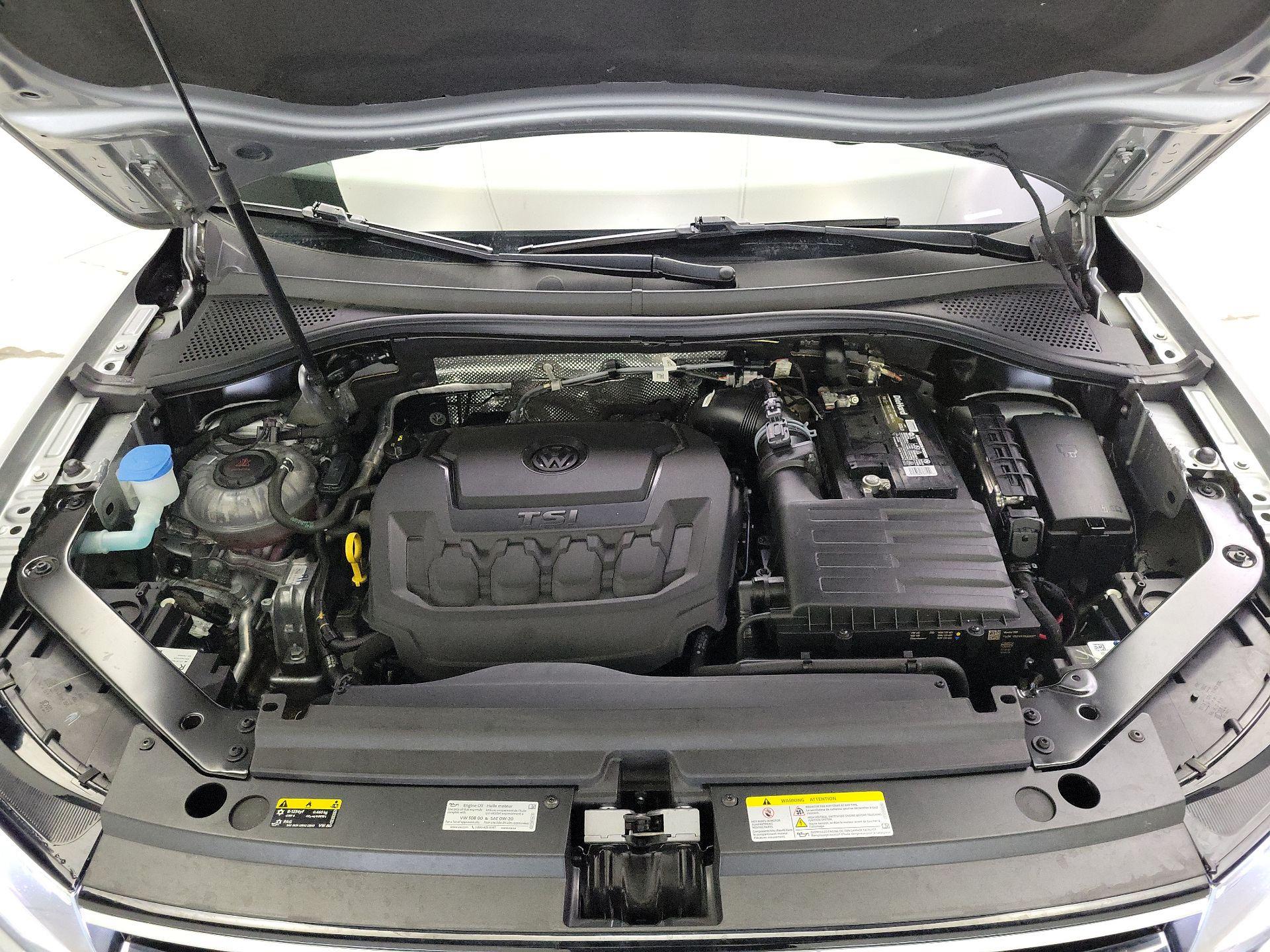 Thumbnail: 2022 Volkswagen Tiguan - 20