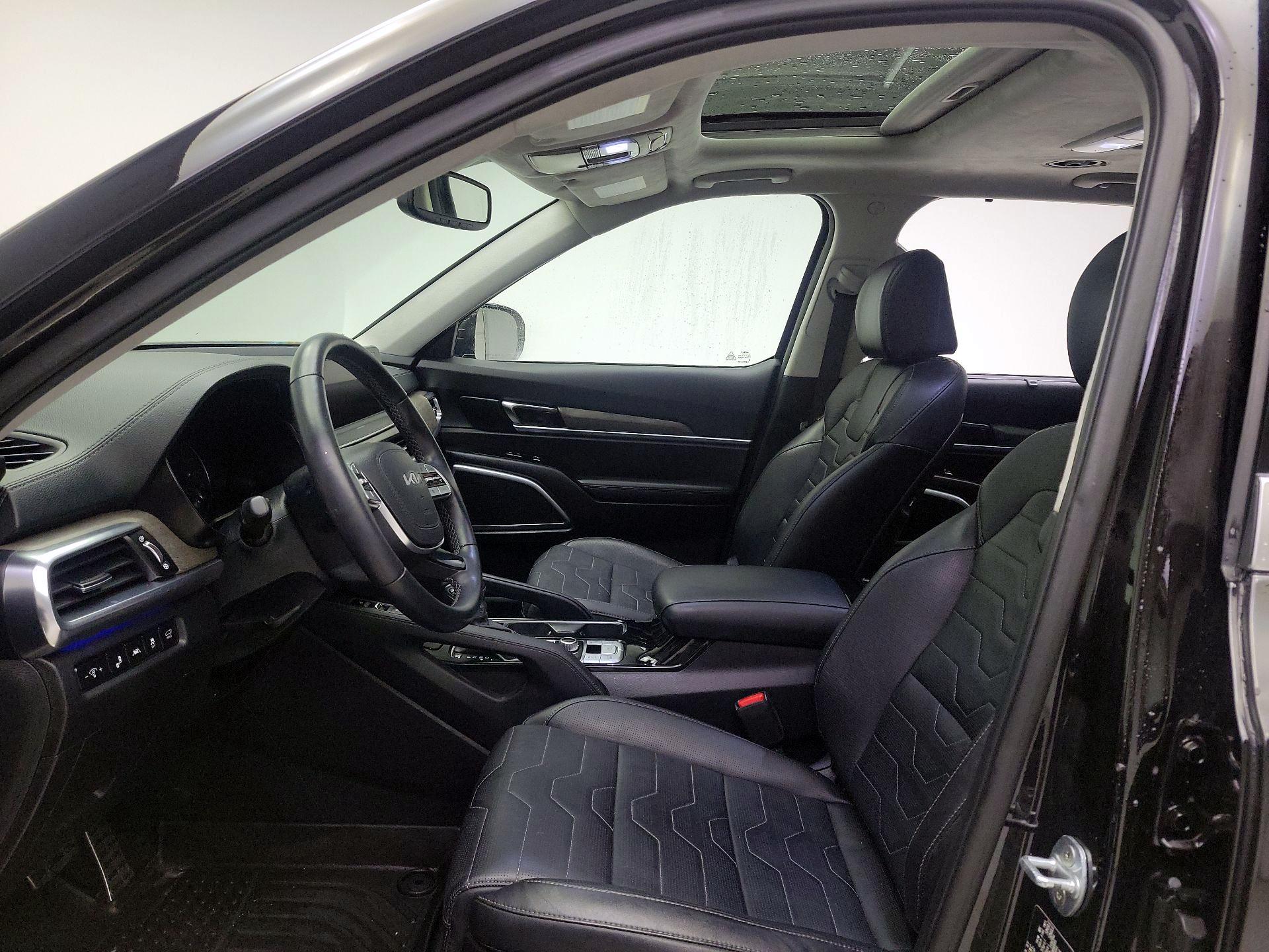 Thumbnail: 2022 Kia Telluride - 20