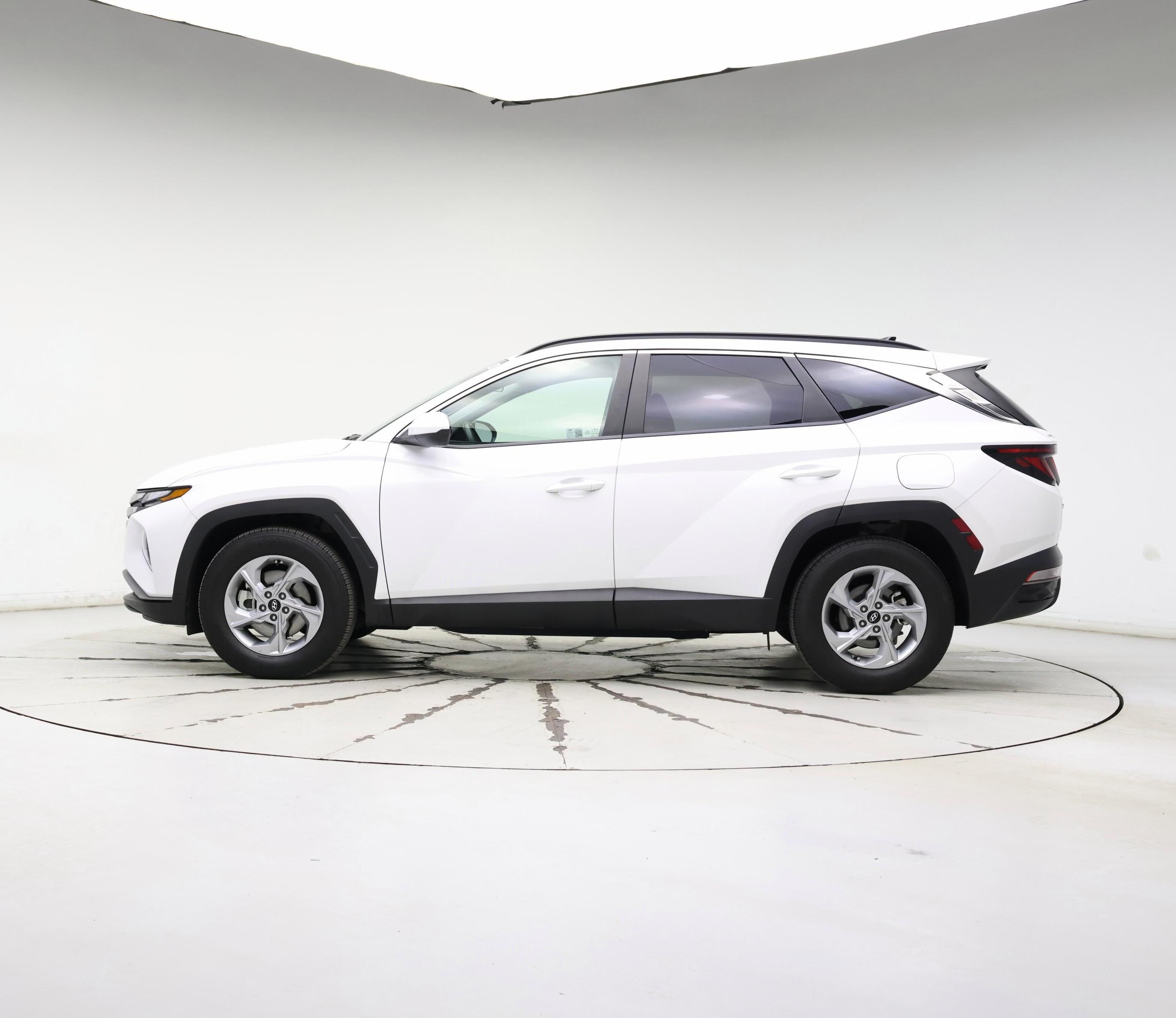 Thumbnail: 2024 Hyundai Tucson - 3